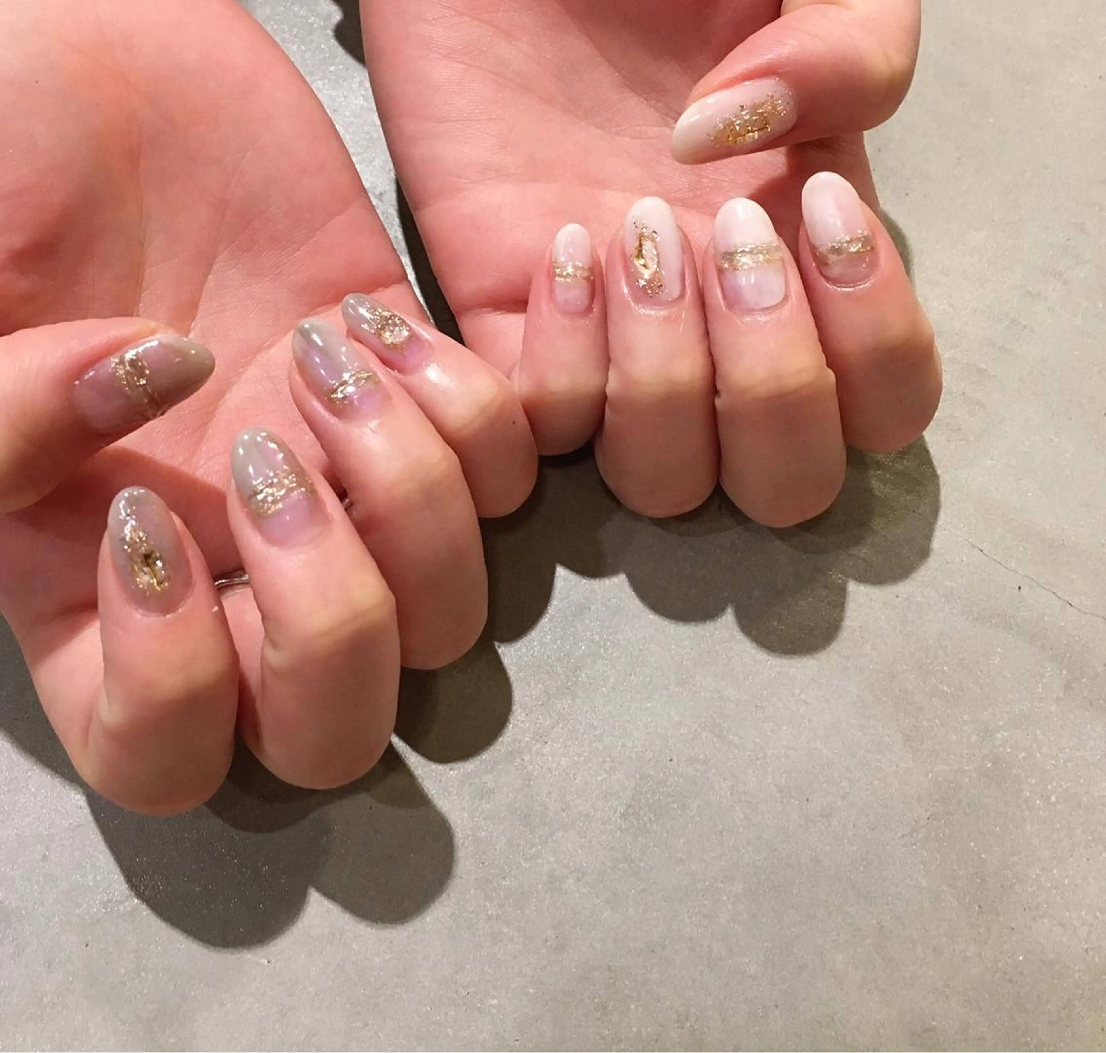 ネイル アートネイル ジェルネイル ニュアンスネイル ホワイト ハンドネイル nail salon Soeurのネイルデザイン