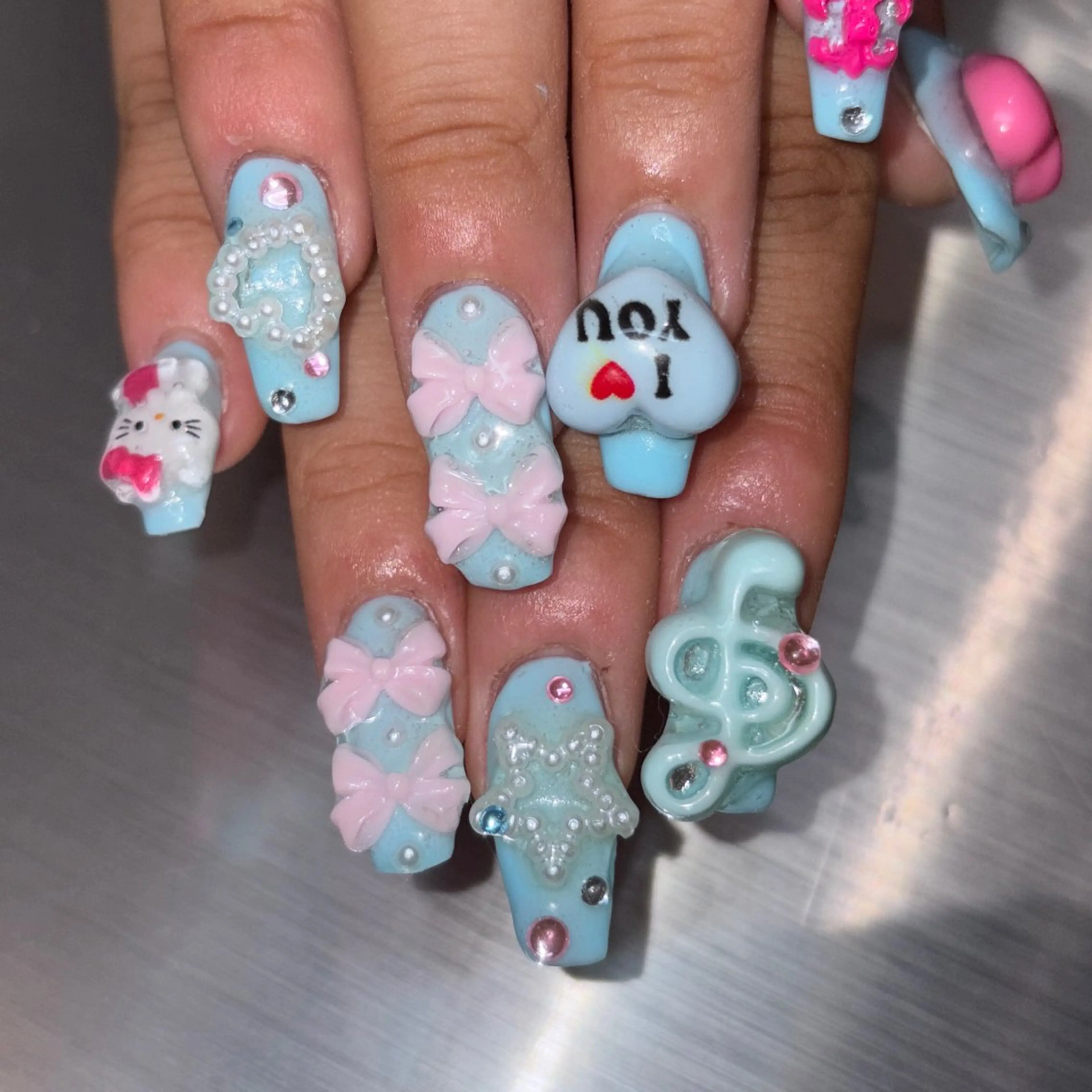 ネイル 👽個性派ネイル🎀 komachiのマツエク・マツパデザイン