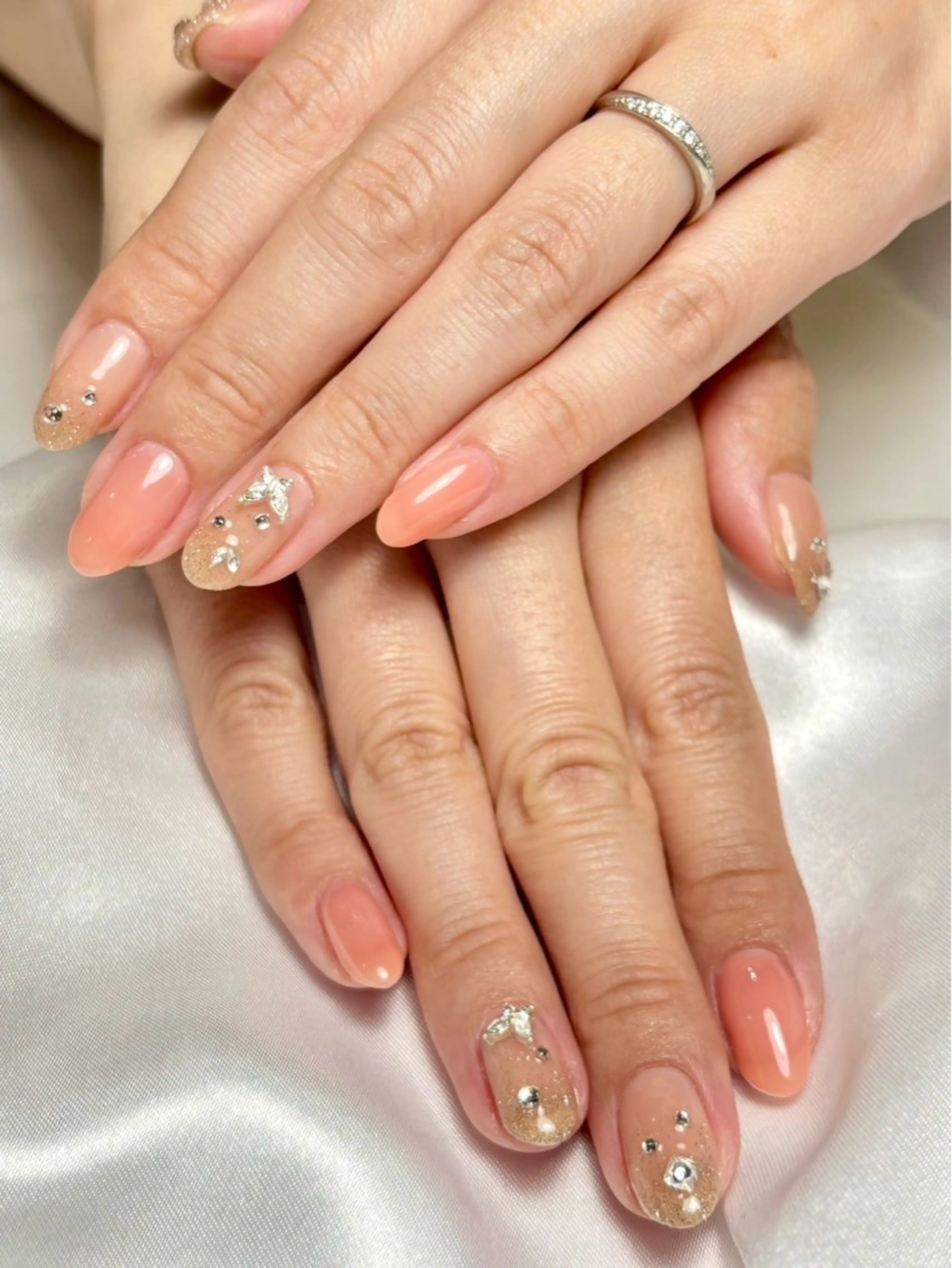 ネイル K Rのネイルデザイン