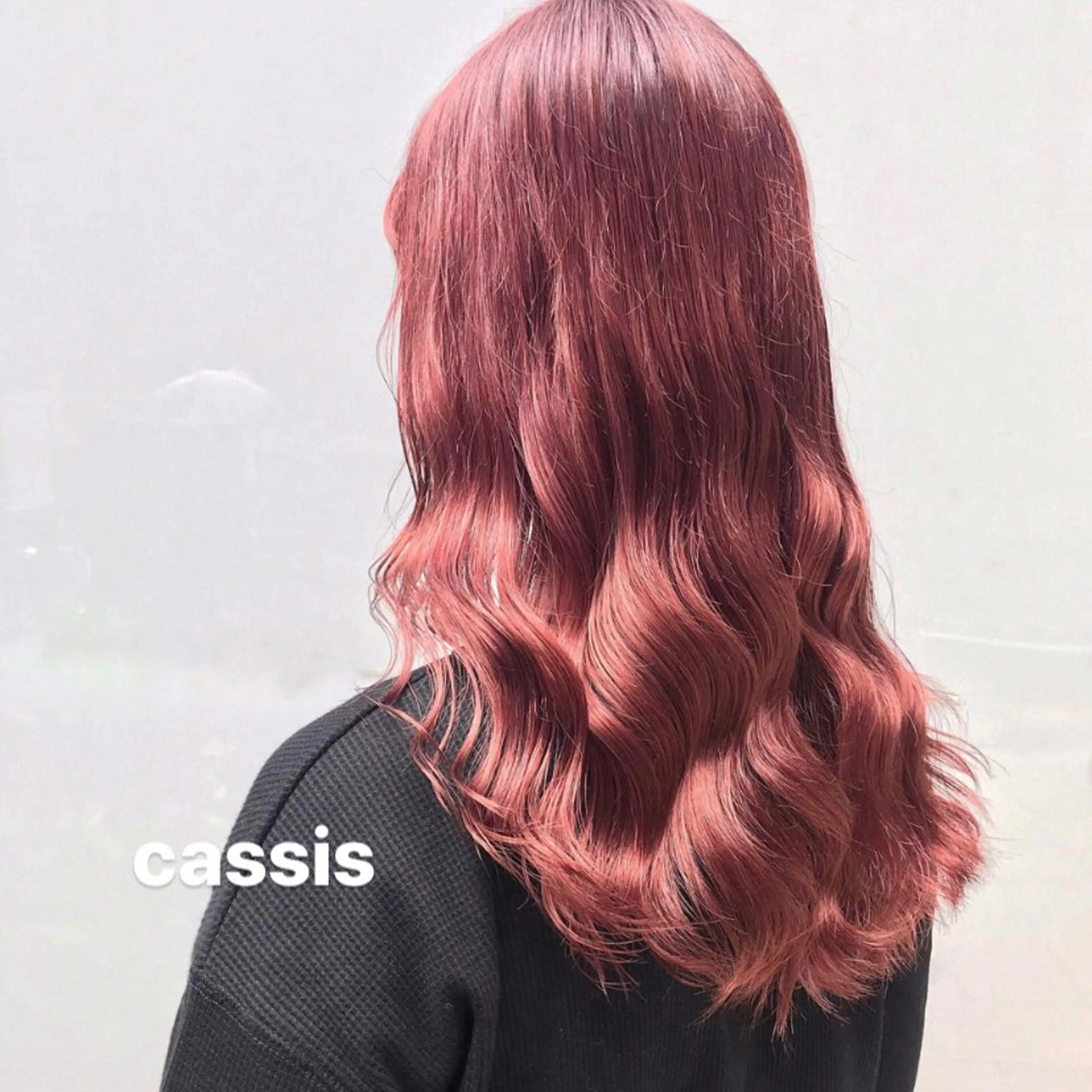 ロング カラー yuna/ボブカット /ハイトーンカラーのヘアスタイル