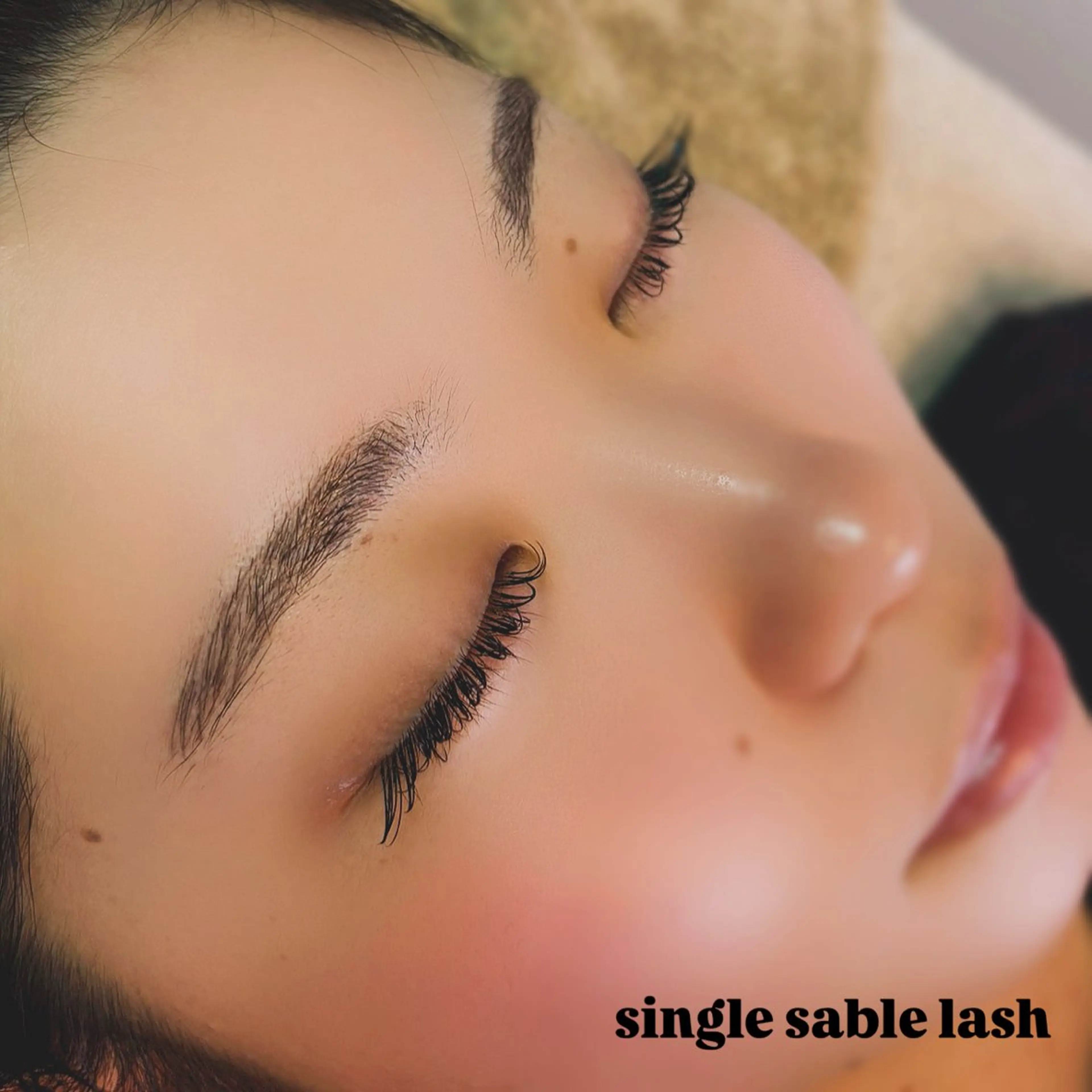 シングルセーブルラッシュ つけ放題(オフの有無OK)の写真