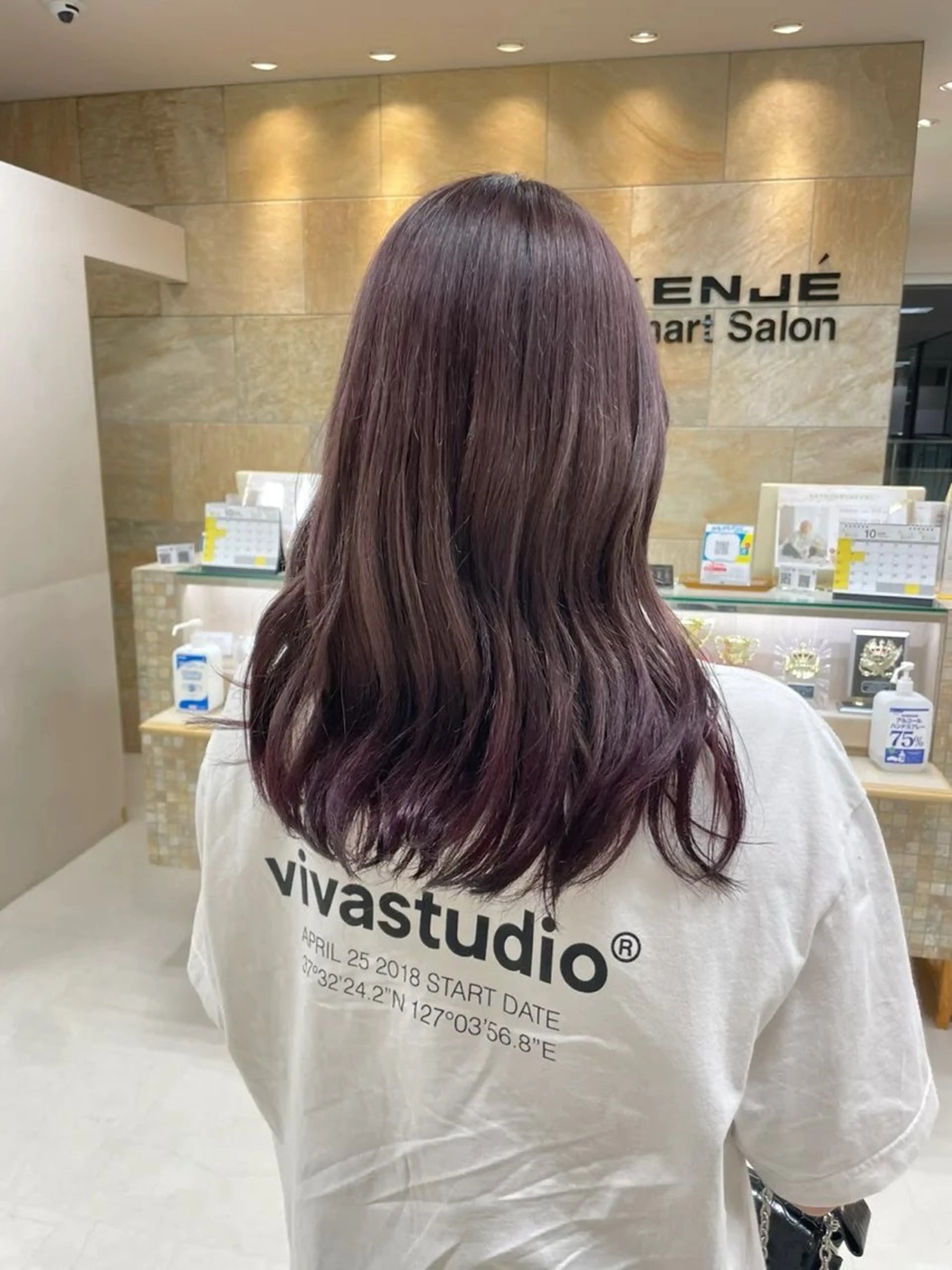 カラー ヘアカラー 💜暖色系カラー/ ブリーチカラー💜のヘアスタイル