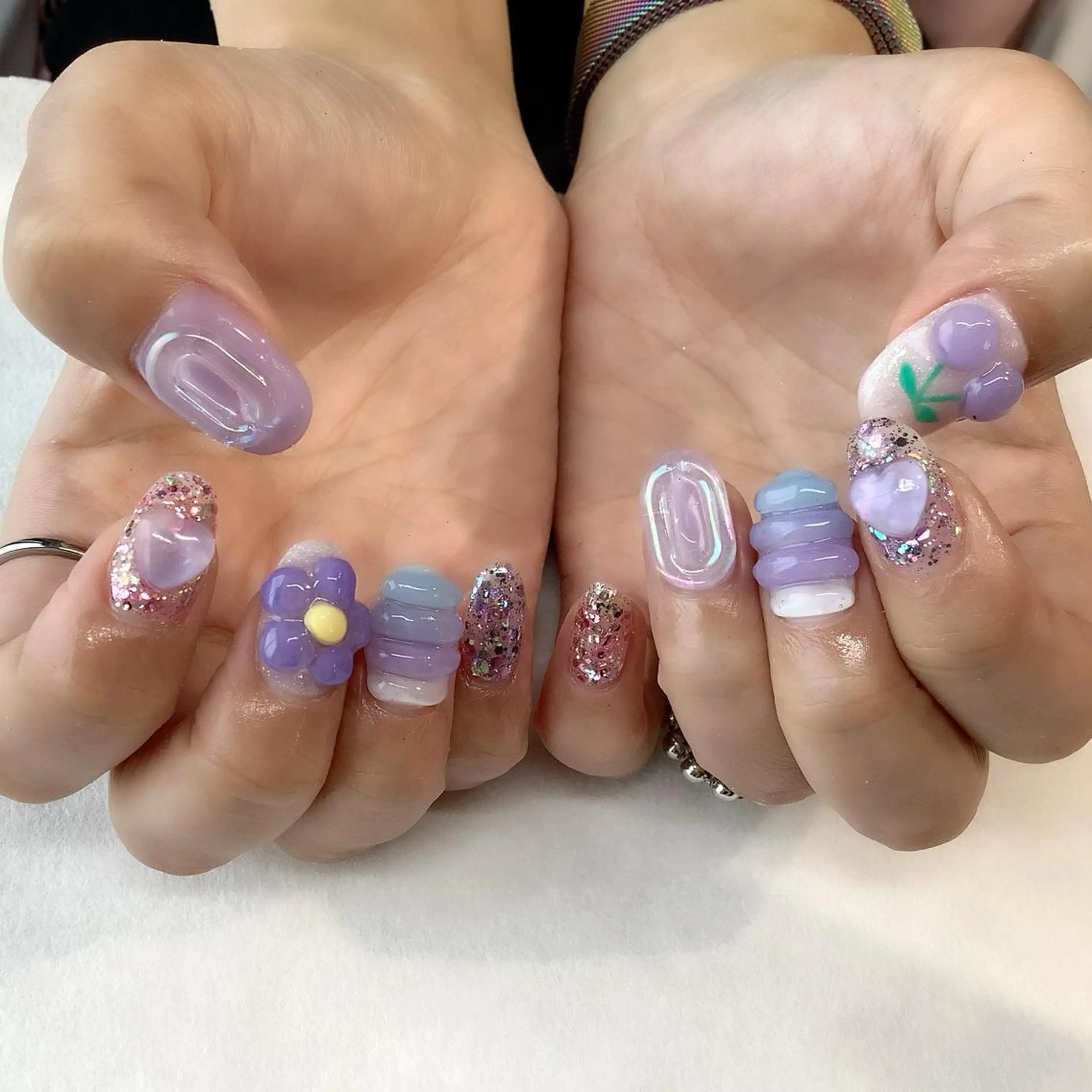 ネイル ハンドネイル 💎🐰 saki. m 🐰💎のネイルデザイン