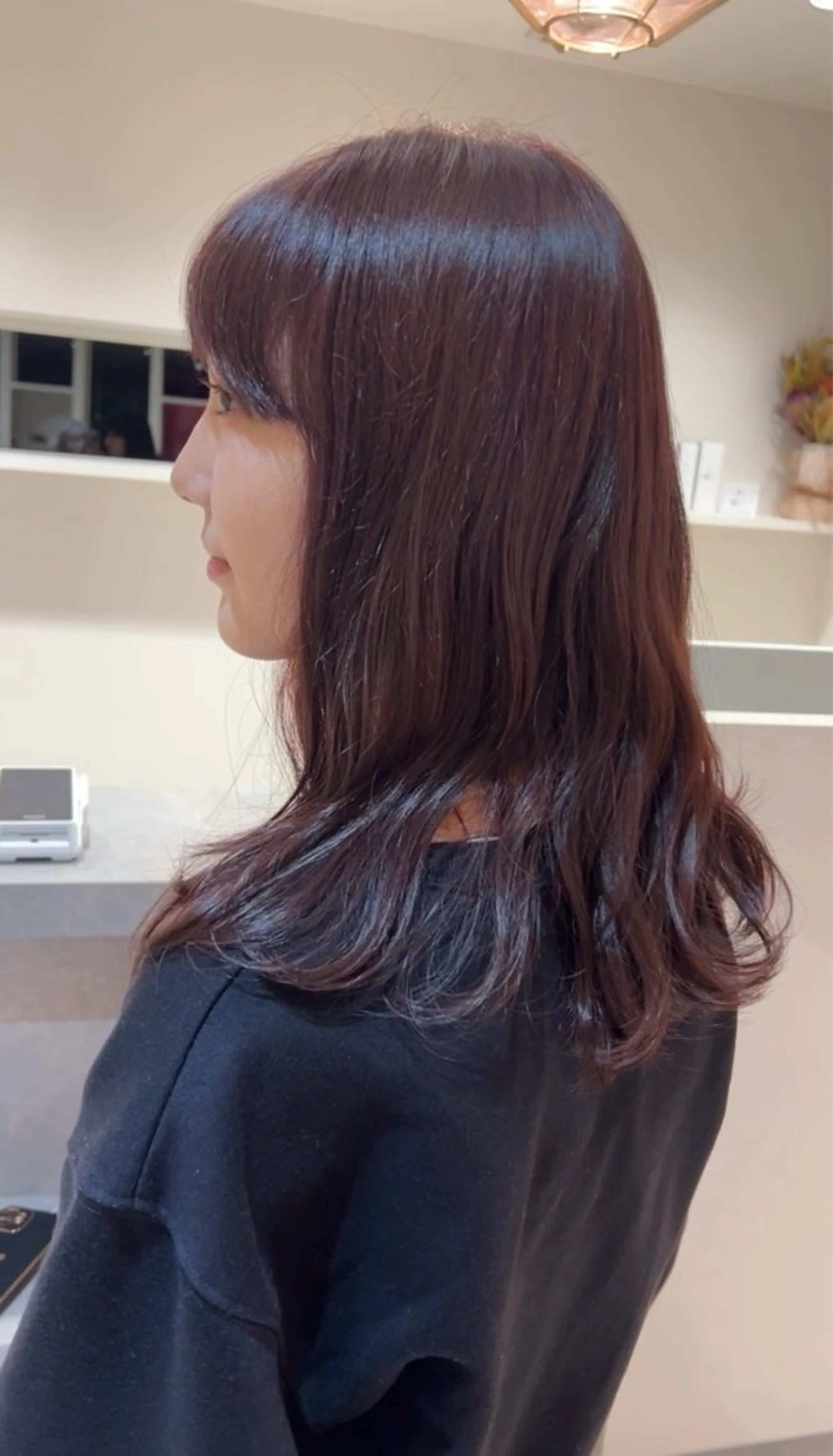 セミロング カラー 透明感カラー SHE. sakae所属・すみか / カットモデル募集のヘアスタイル