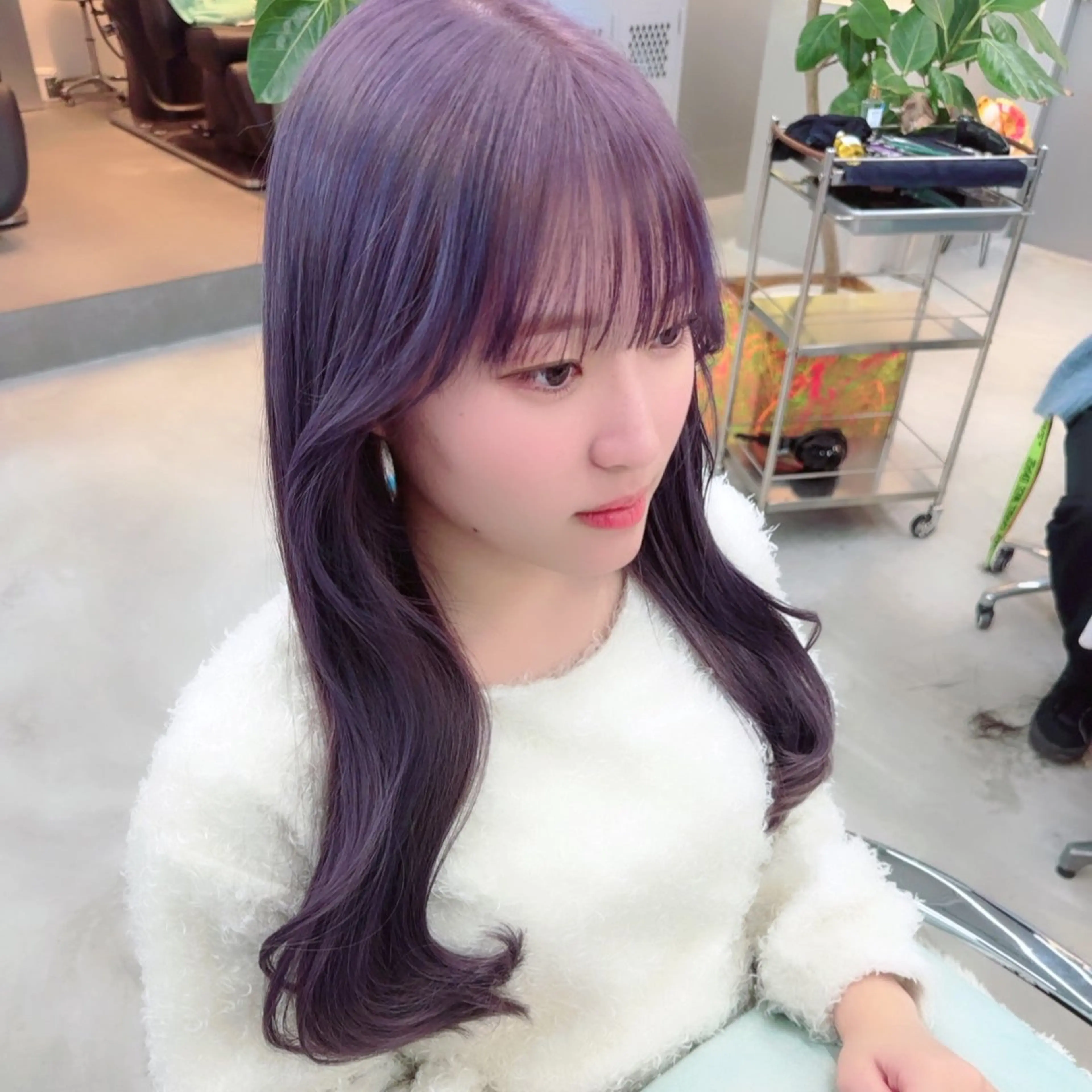 ロング カラー ヘアカラー トリートメント 岡野 静華のヘアスタイル