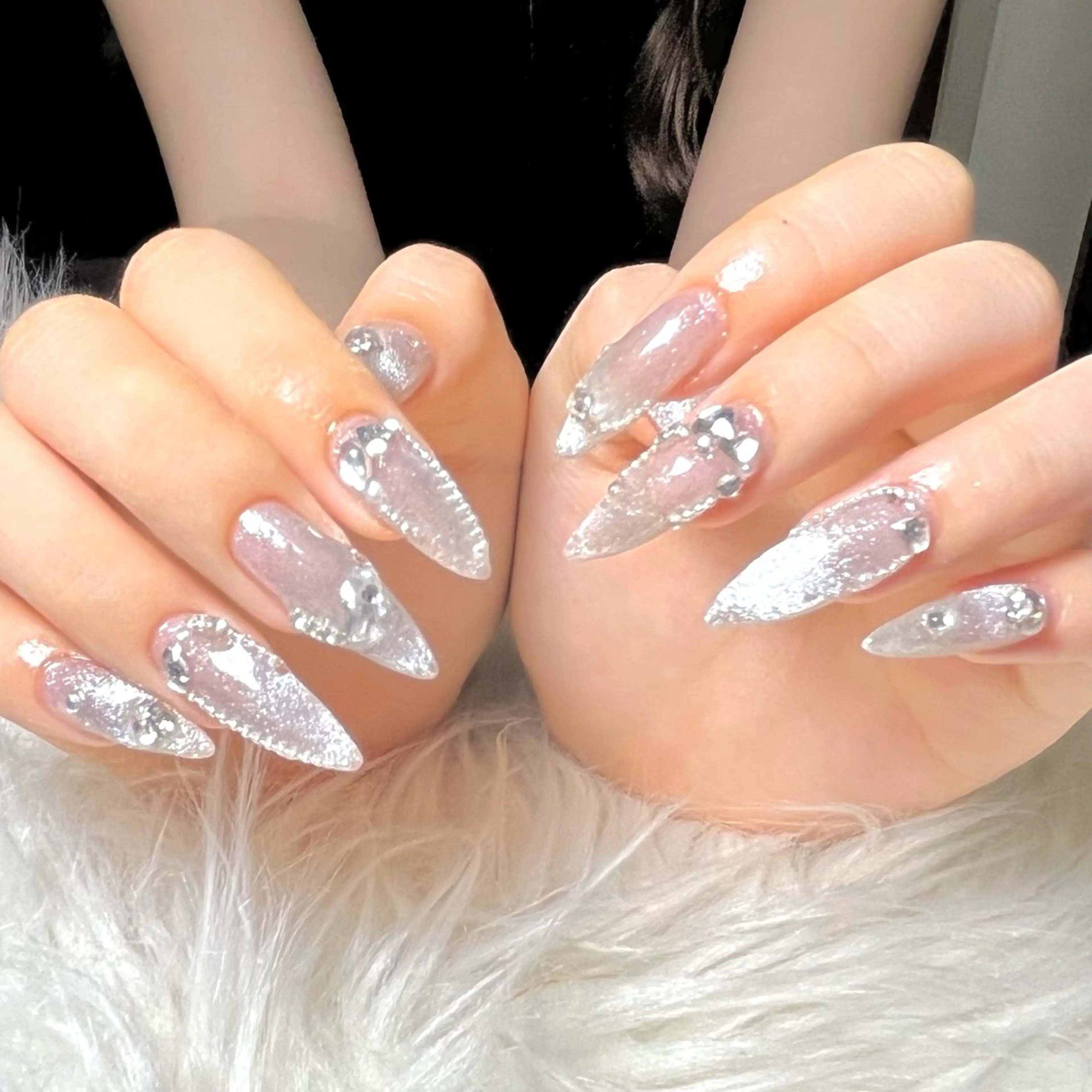 ネイル ハンドネイル ハンドケア hohomi .のネイルデザイン