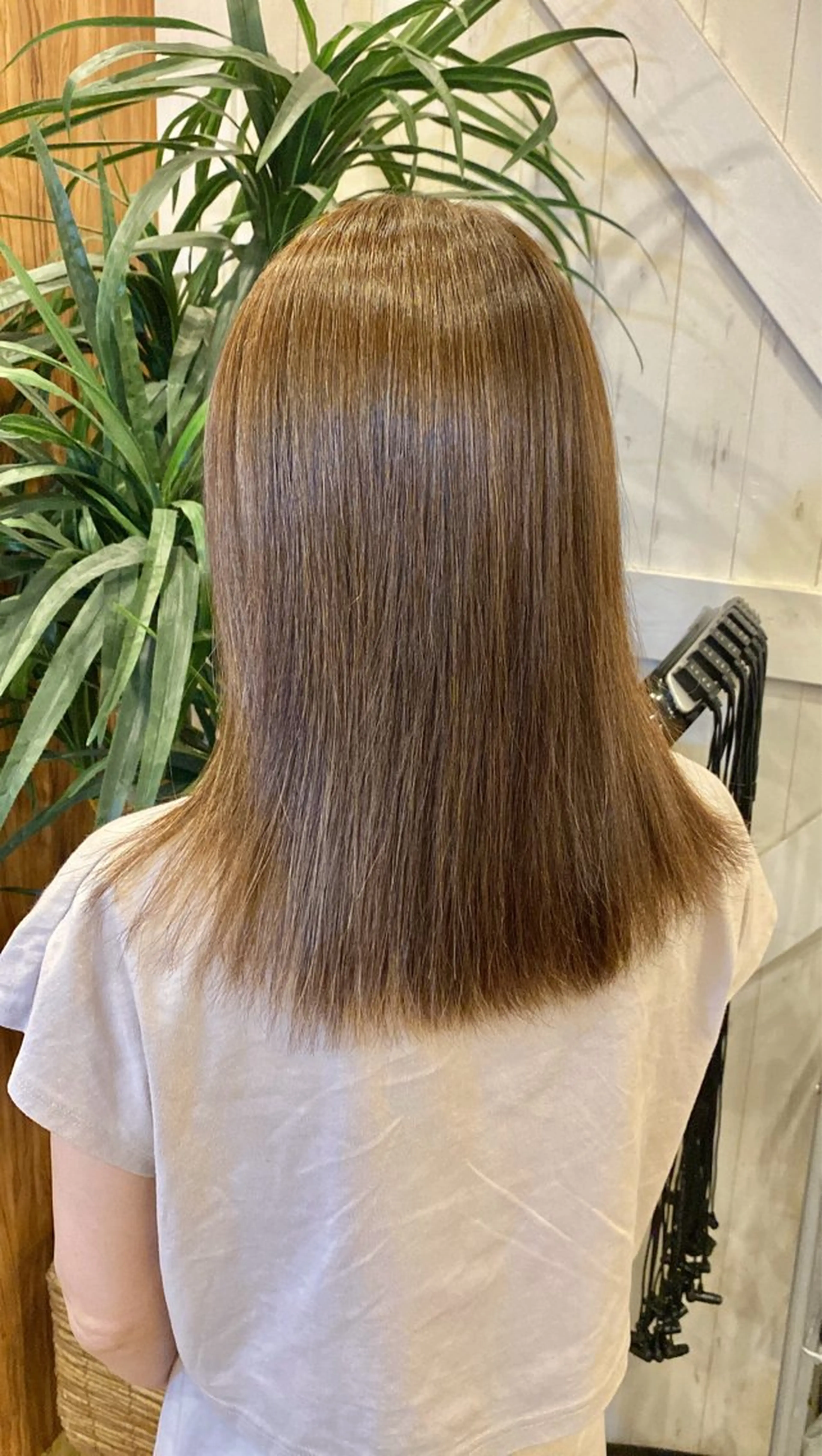 ミディアム 40代以上限定 縮毛矯正モデル募集中のヘアスタイル