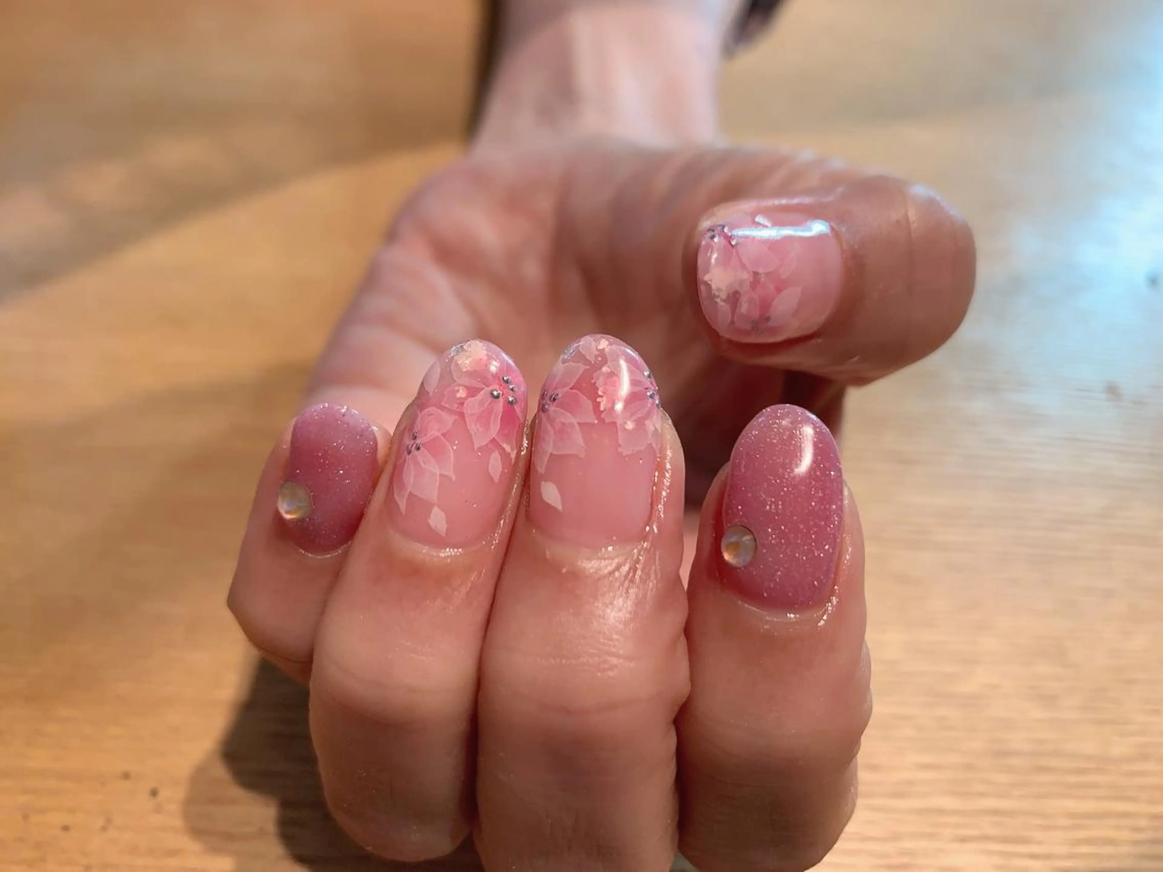 ネイル アートネイル Nail Space R所属・ネイルスペースR 小林のネイルデザイン