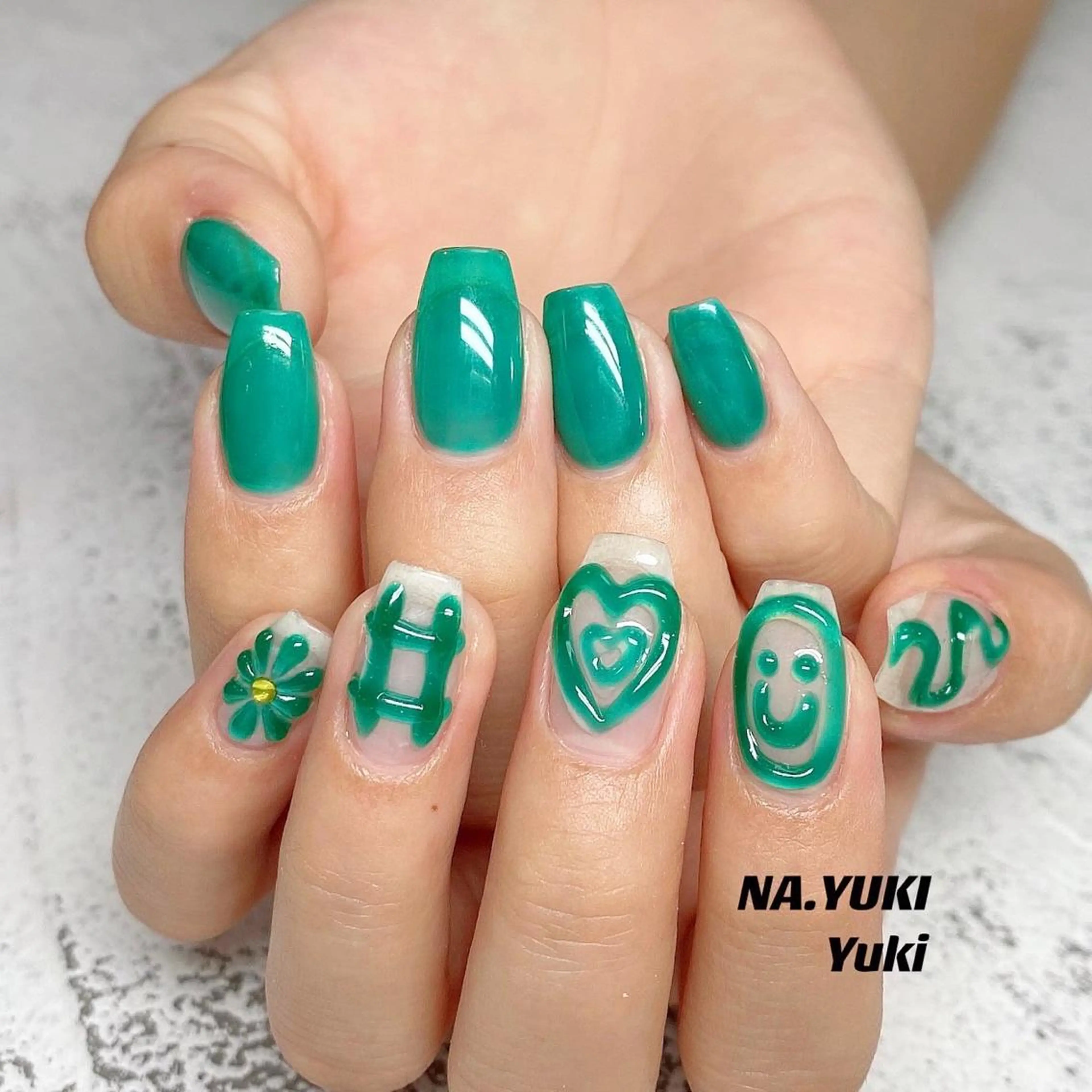 ネイル ハンドネイル ハンドケア ナユキNA.YUKI 池袋店のネイルデザイン