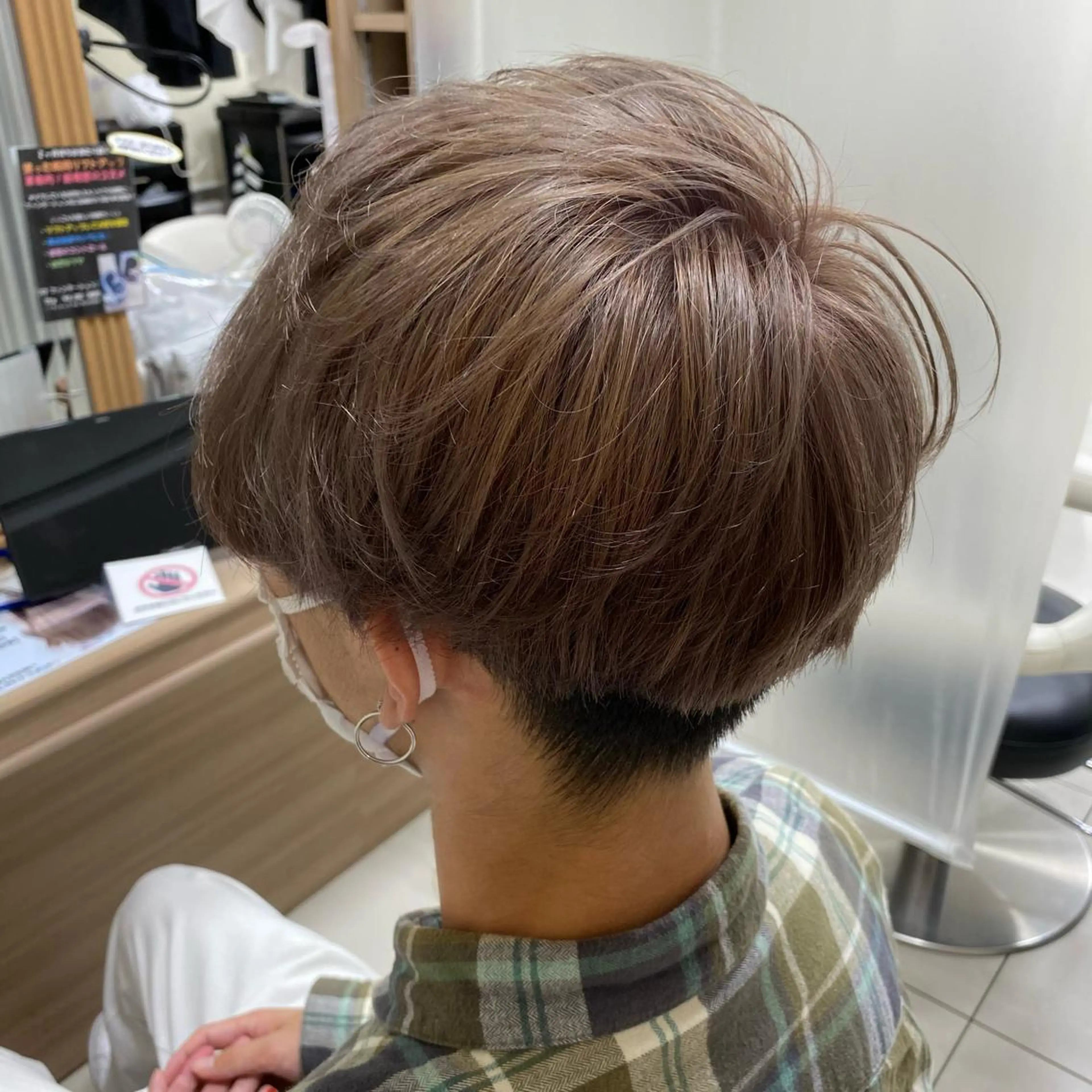 カラー メンズ メンズブリーチ ブリーチ SONOKA 🦋のヘアスタイル