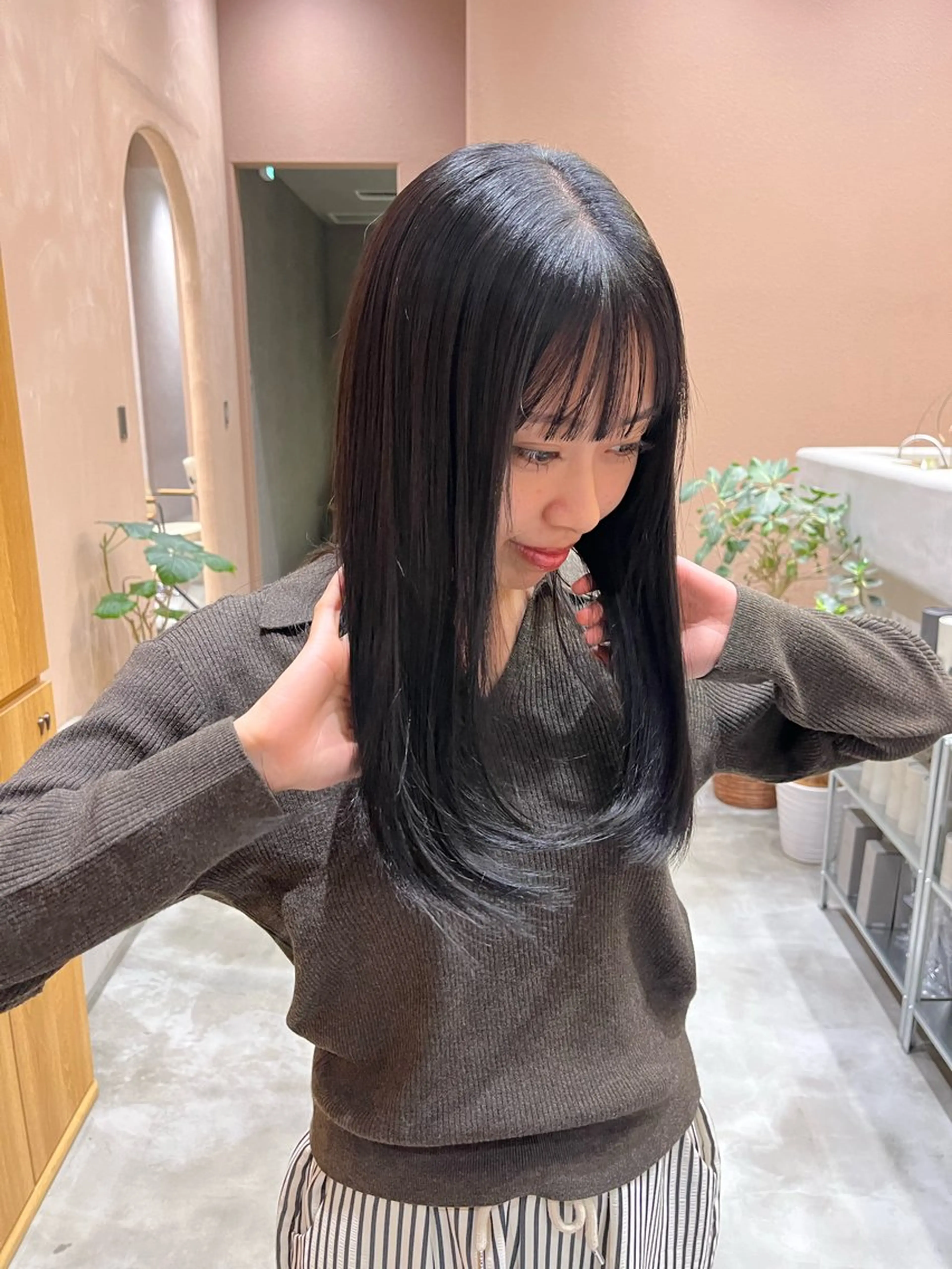 ミディアム ヘアカラー トリートメント 髪質改善/艶髪特化 /透明感✨️こうめいのヘアスタイル