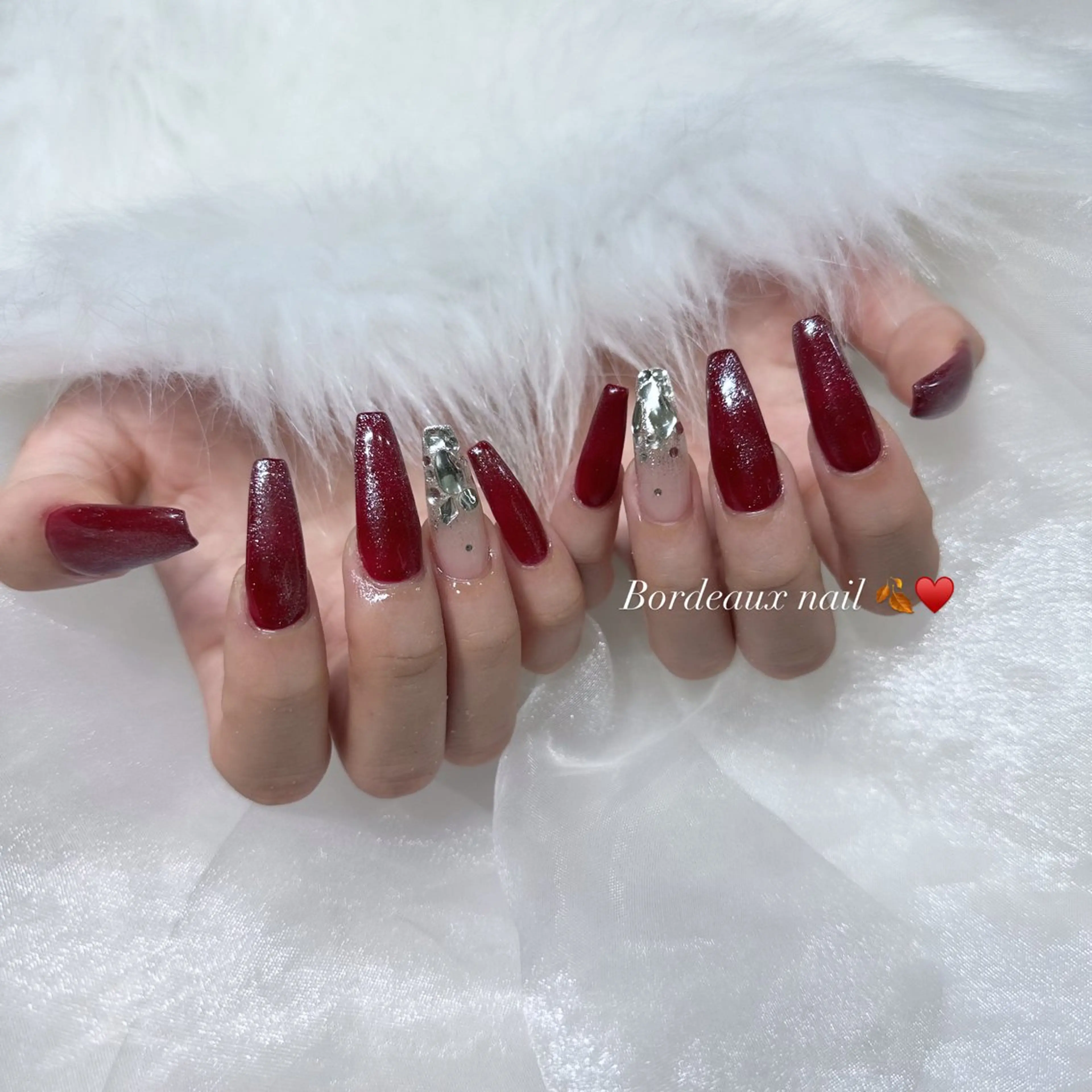 ネイル ボルドー ume hairsalon所属・nono/ 熊取ﾈｲﾙｻﾛﾝのネイルデザイン