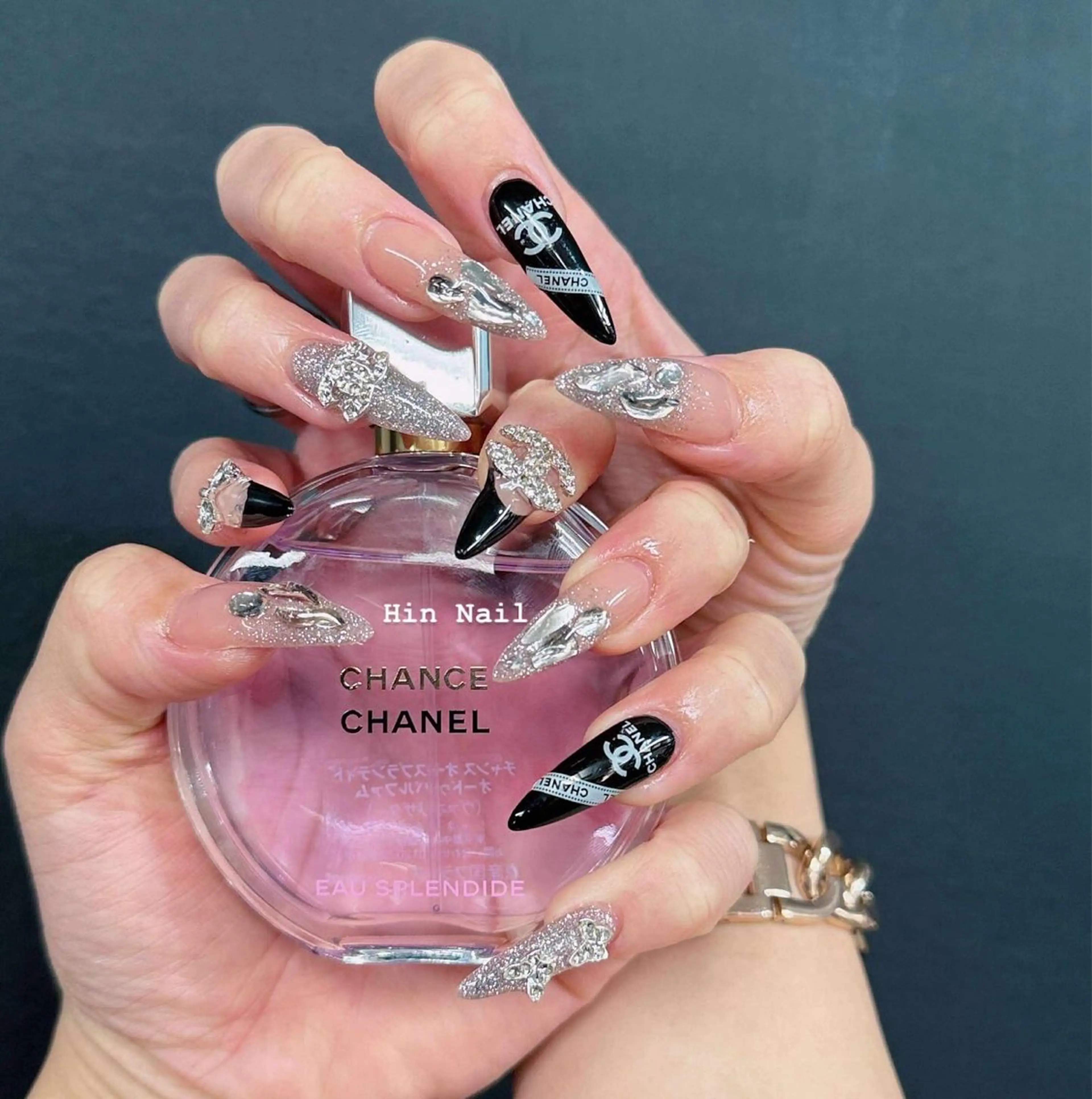 ネイル ハンドネイル HIN NAILのネイルデザイン