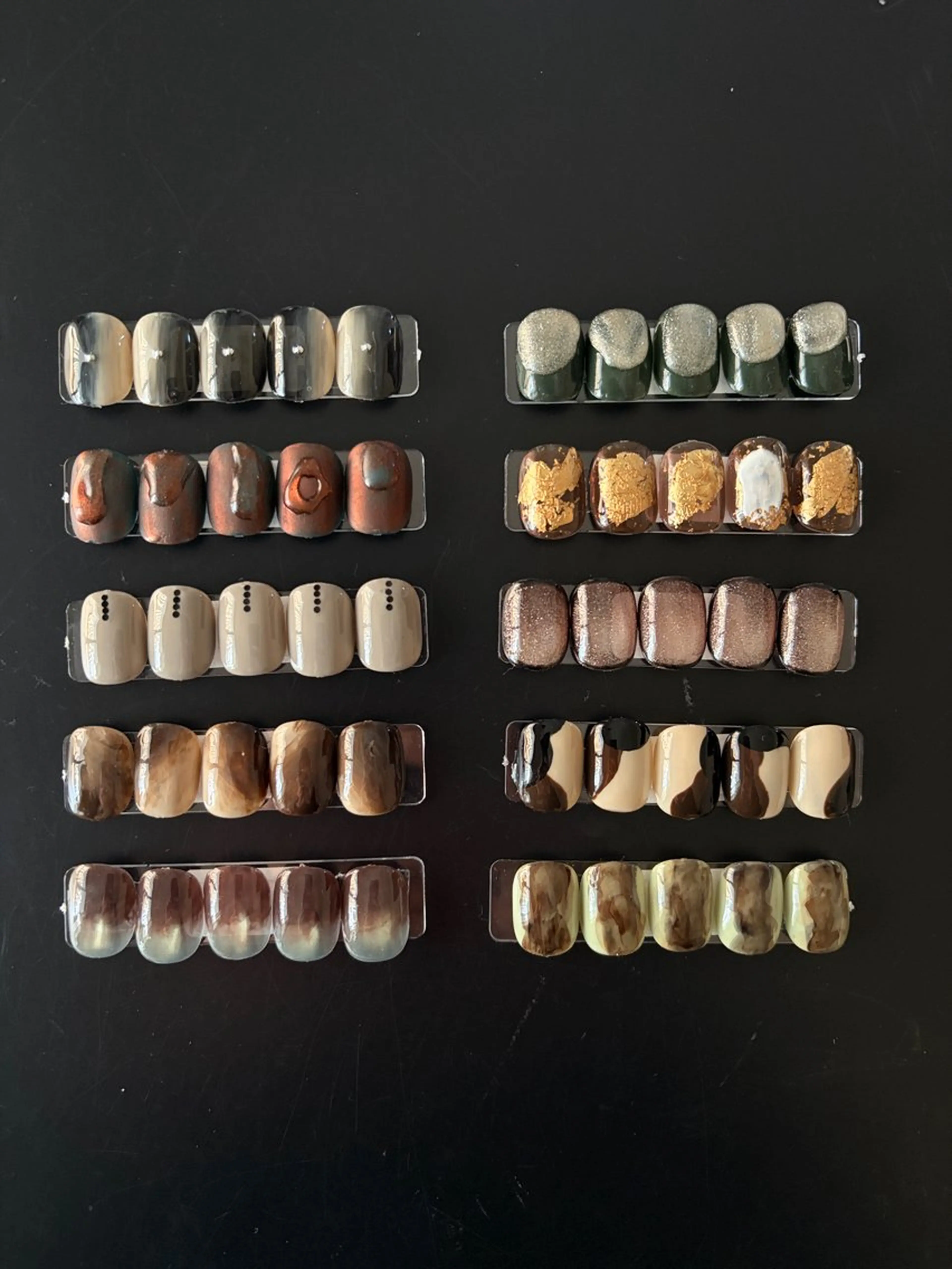 ネイル ハンドネイル R2-O2 nailのネイルデザイン