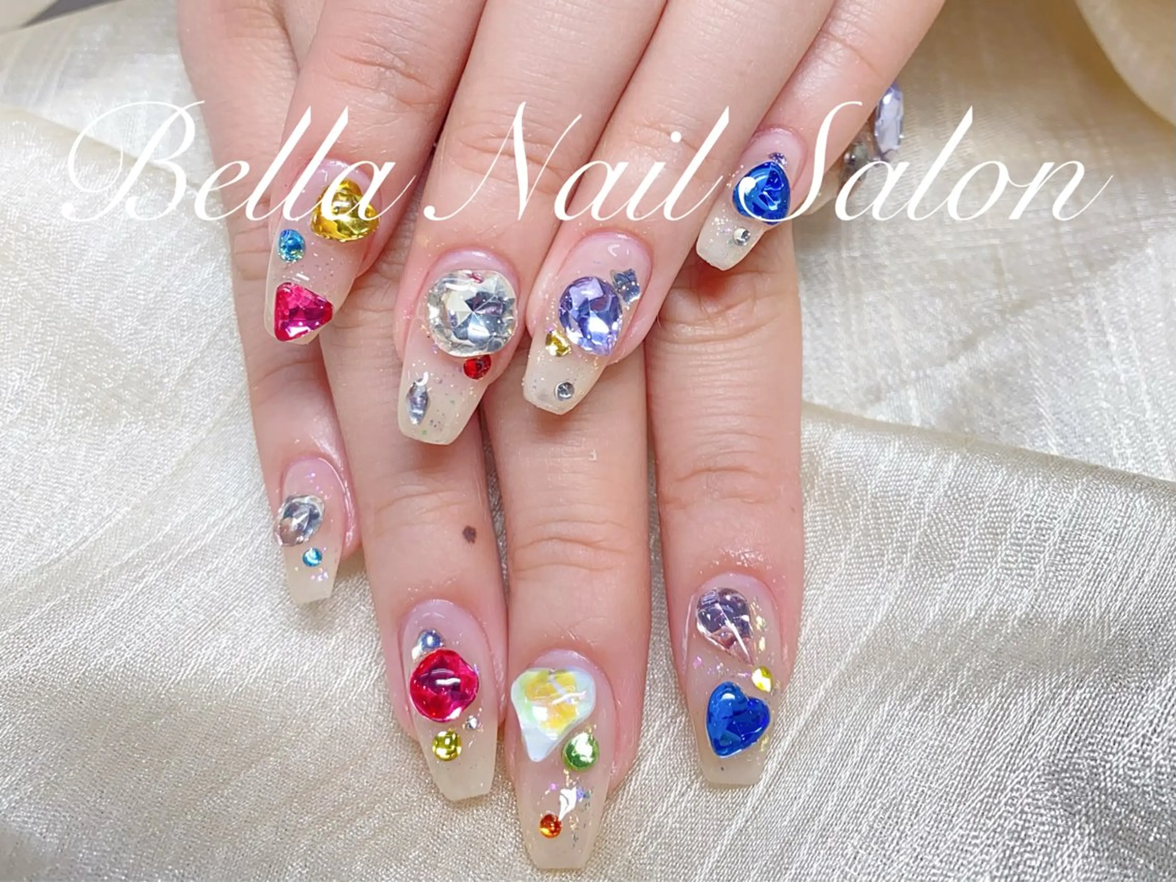 ネイル Bella Nail Salon 【パラジェル／フィルイン／長さ出し】所属・エリカ エリカのネイルデザイン