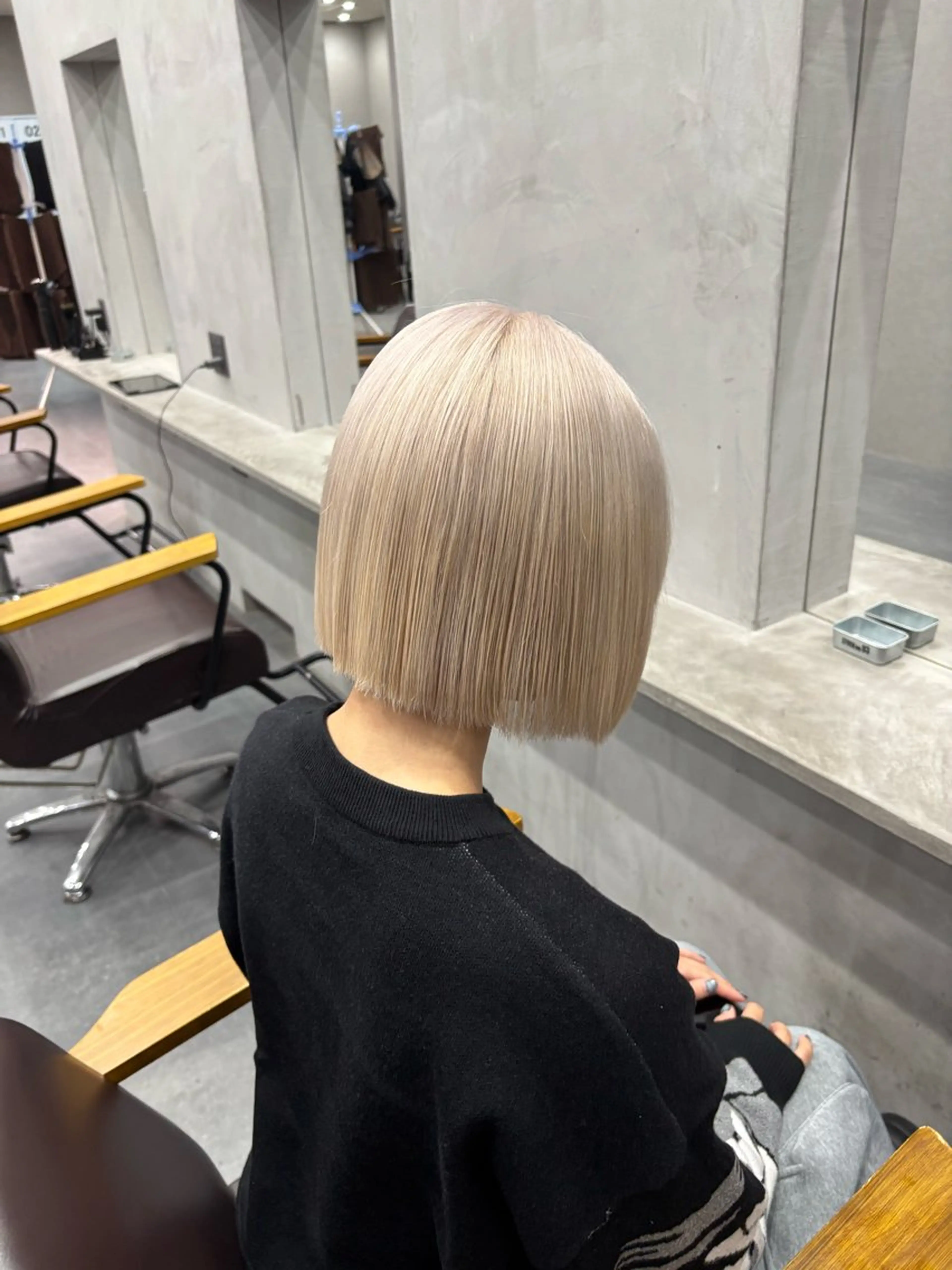カラー ブリーチ 岩村 拓海のヘアスタイル