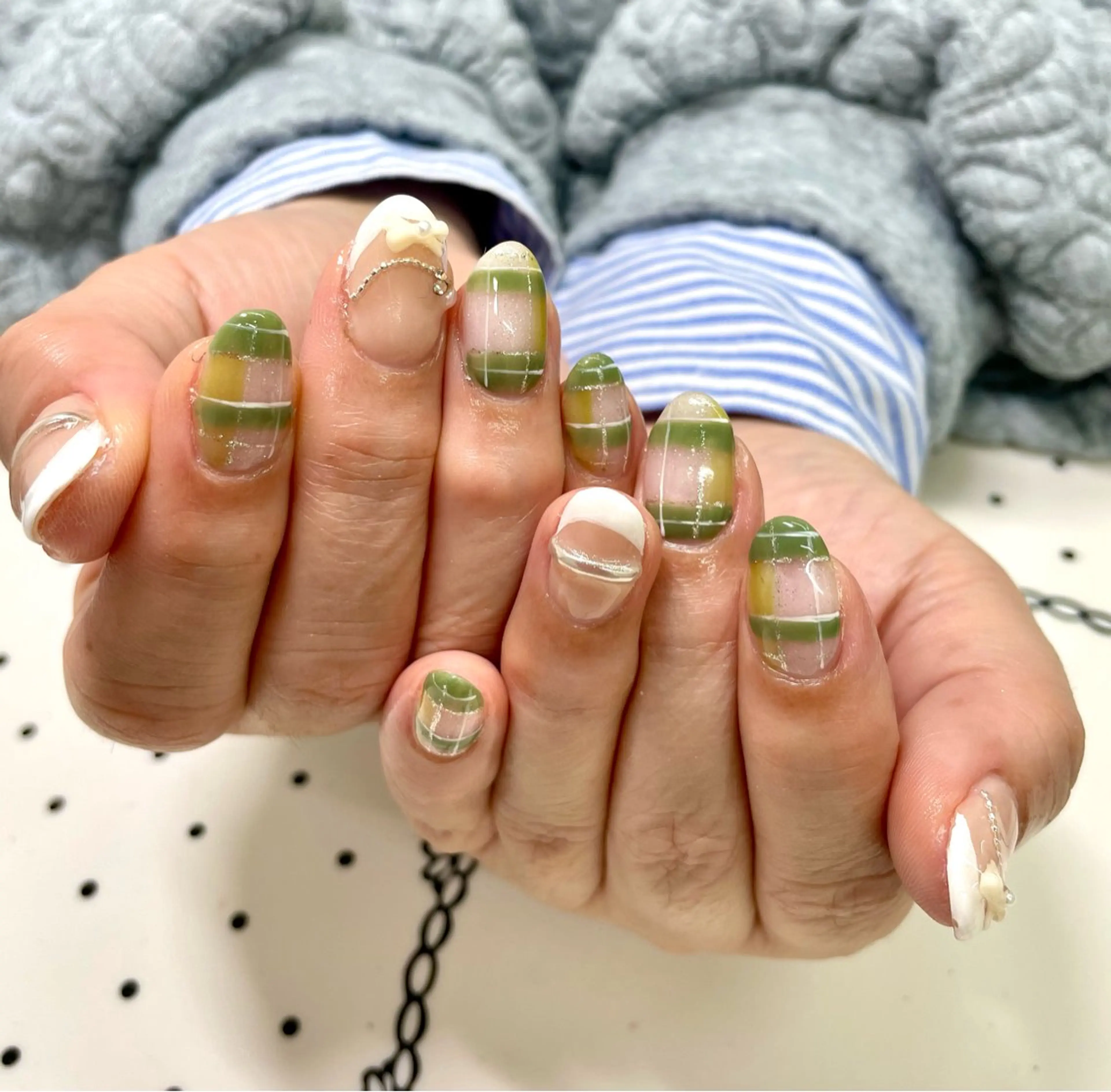 ネイル ハンドネイル nailsalon sugarr所属・nailist cocoのネイルデザイン