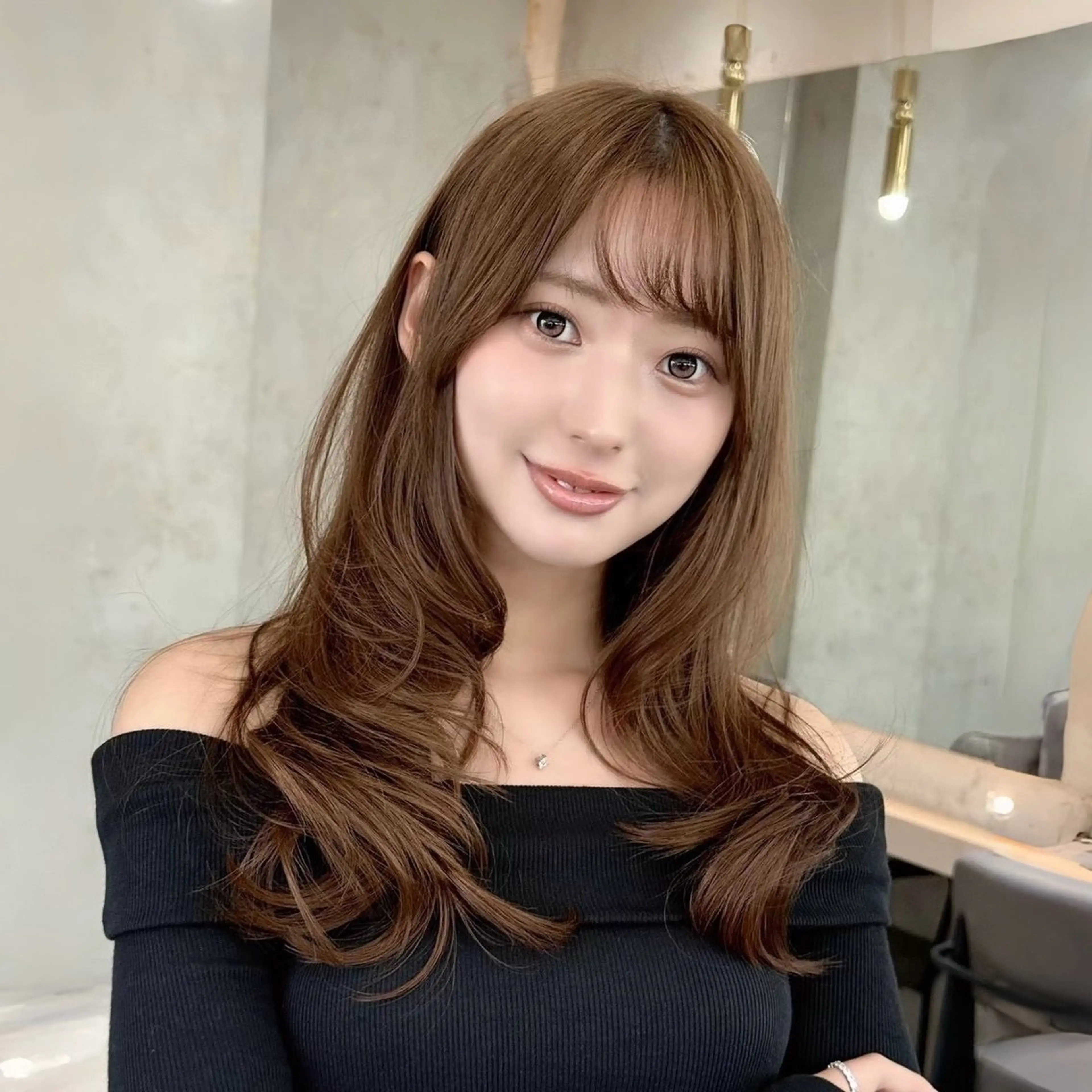 セミロング カラー カット ヘアカラー トリートメント 髪質改善|透明 感カラー🩵レイヤーのヘアスタイル