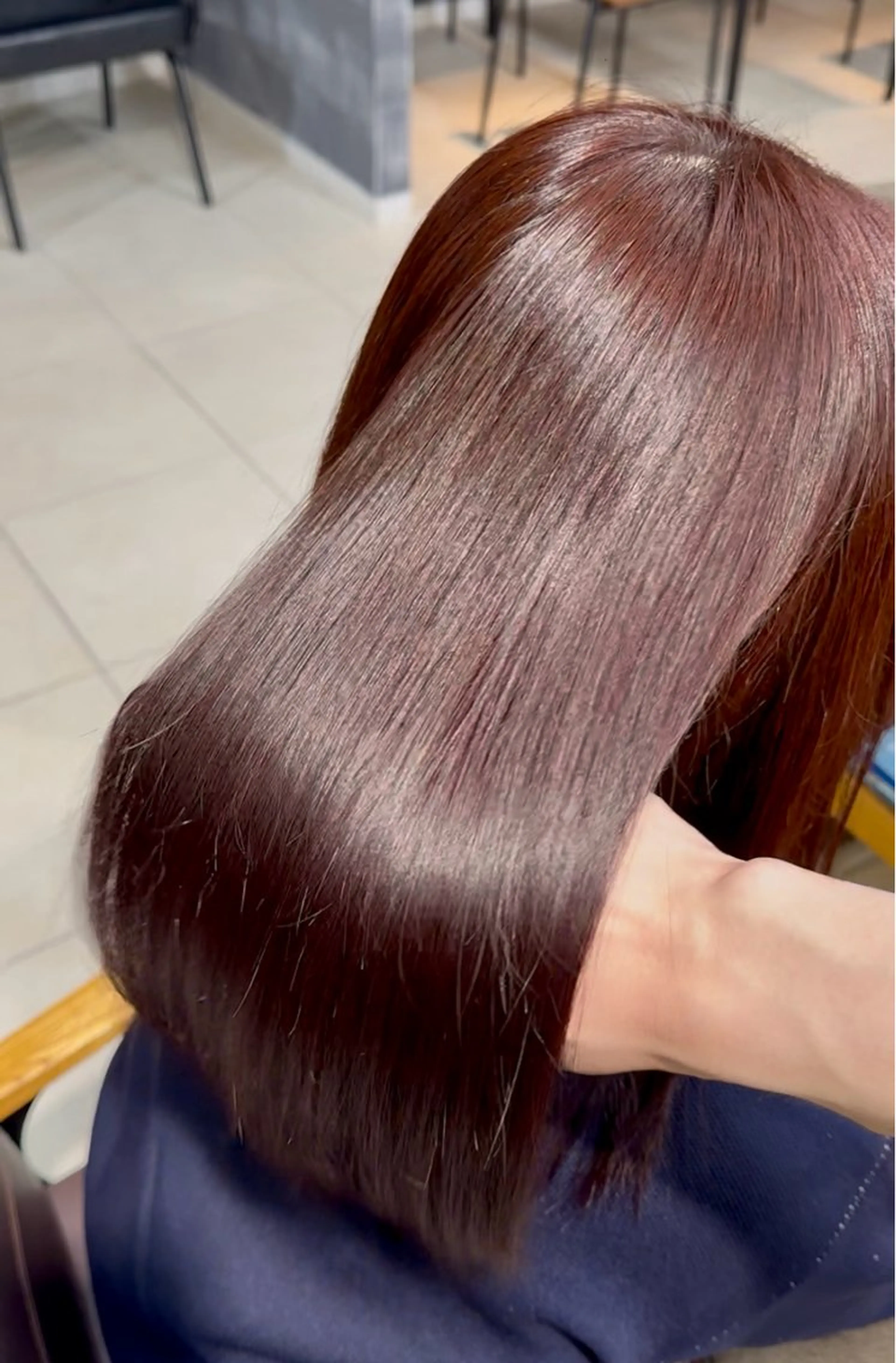 ミディアム カラー ブラウンカラー レッドカラー レッドブラウン ヘアカラー Laulu 佐藤壮也のヘアスタイル