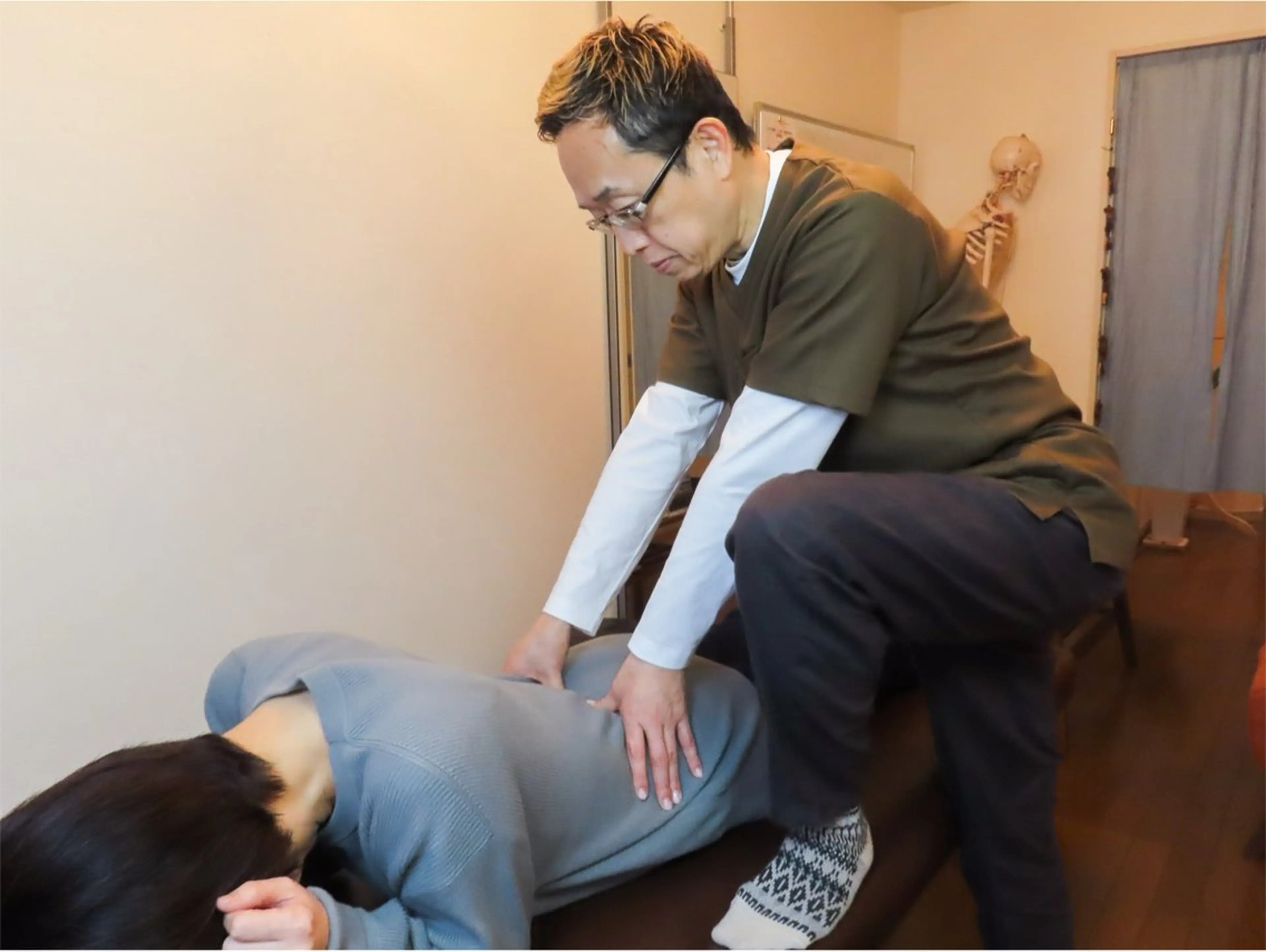 腰の症状集中ケア　長年のお悩み、不調を解消の写真