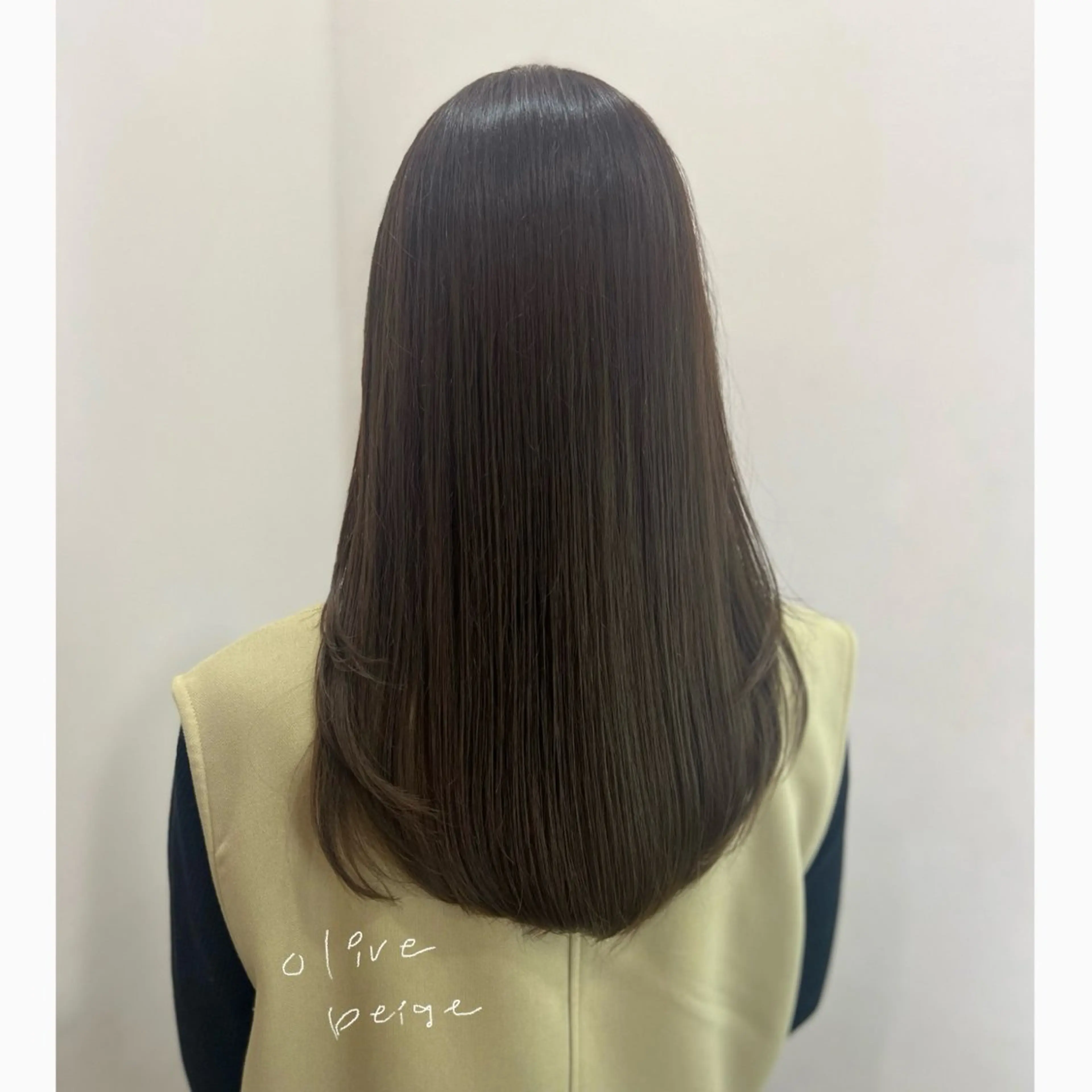 ロング カラー ベージュカラー ダブルカラー オリーブベージュ オリーブカラー Luana .Rioneのマツエク・マツパデザイン