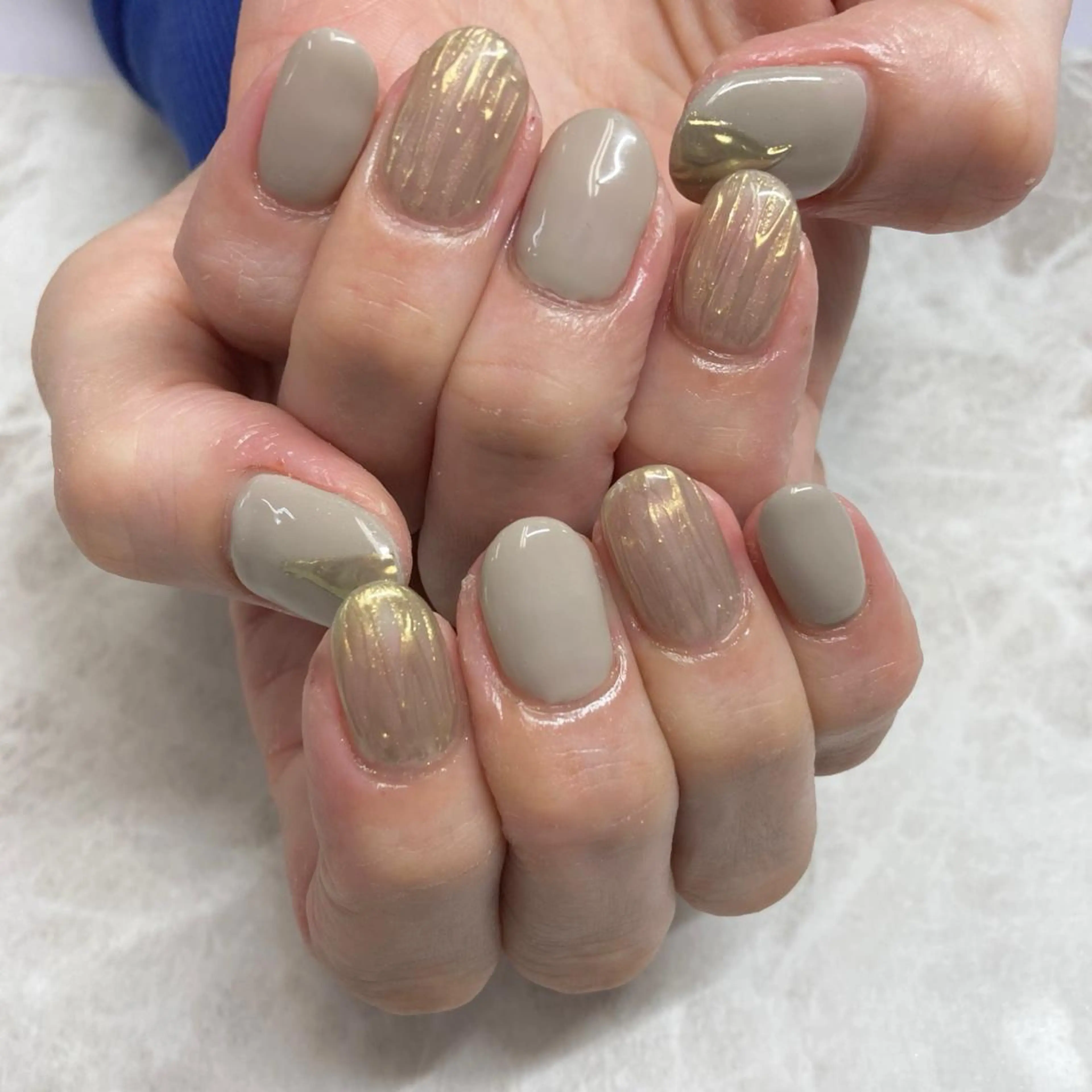 ネイル ジェルネイル オフィスネイル シンプルネイル RicottEYELASH&NAIL所属・下城 葵のエステ・リラクイメージ