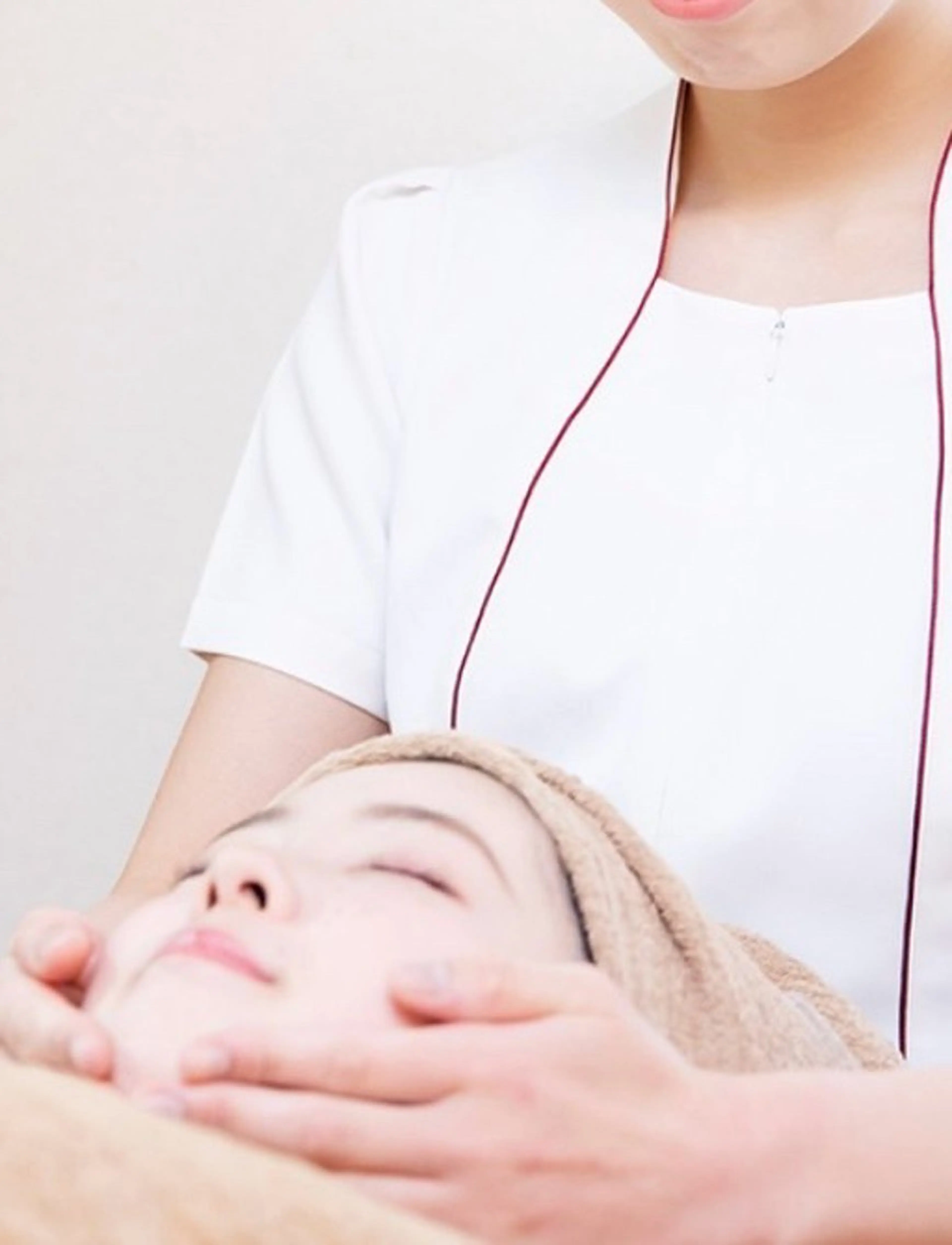 新人セラピスト特典❣️アドバンスコース50分➕選べるオプションパック 3つの特典付き🌸 3300円 🉐✨️の写真