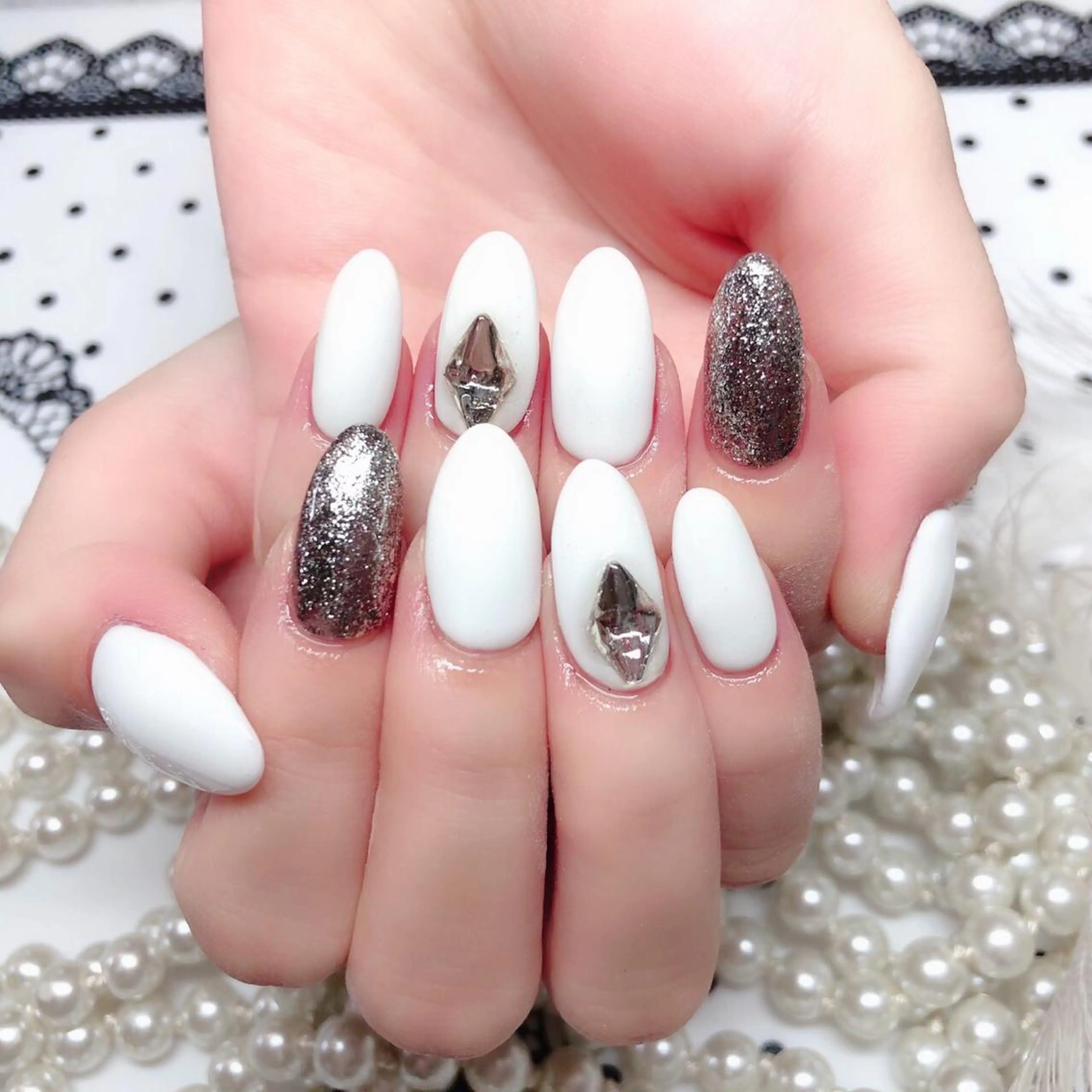 ネイル ハンドネイル マジックミラー所属・マジック ミラーのネイルデザイン