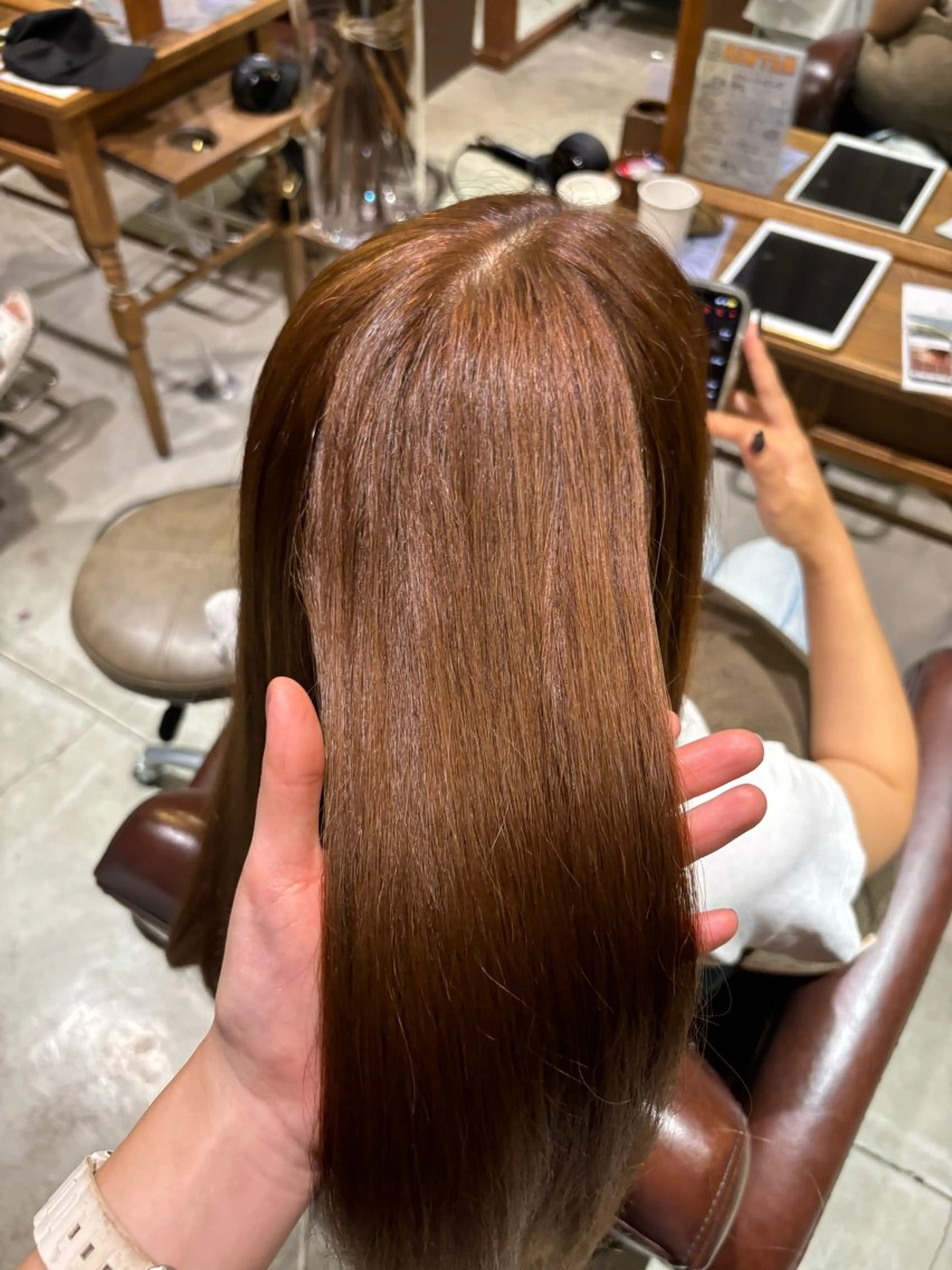 カラー 赤坂 柚和のヘアスタイル