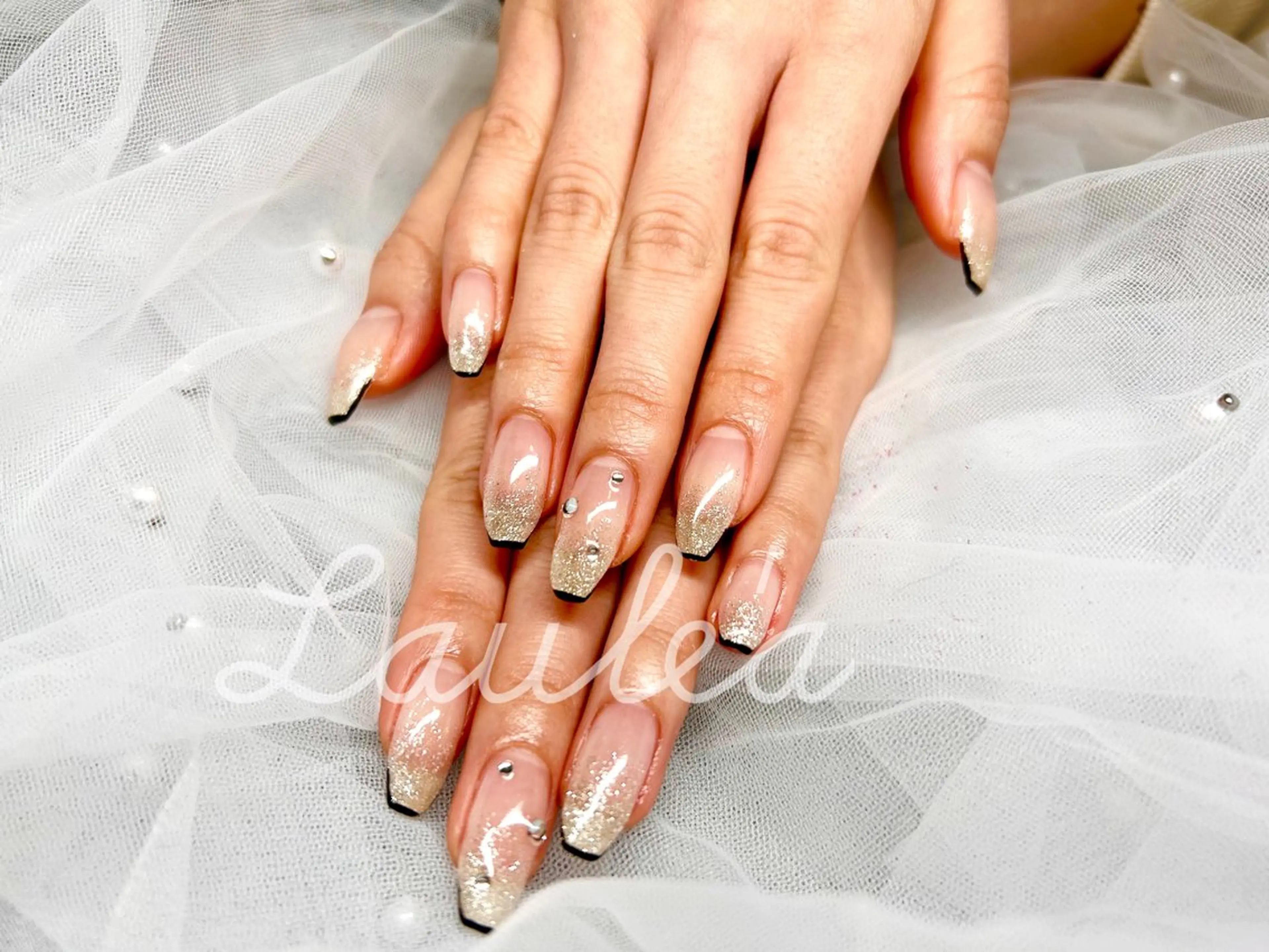 ネイル クリアネイル フレンチネイル キラキラネイル ラメ(グリッター) ラメグラデーション ハンドネイル Laule'a ayaのネイルデザイン