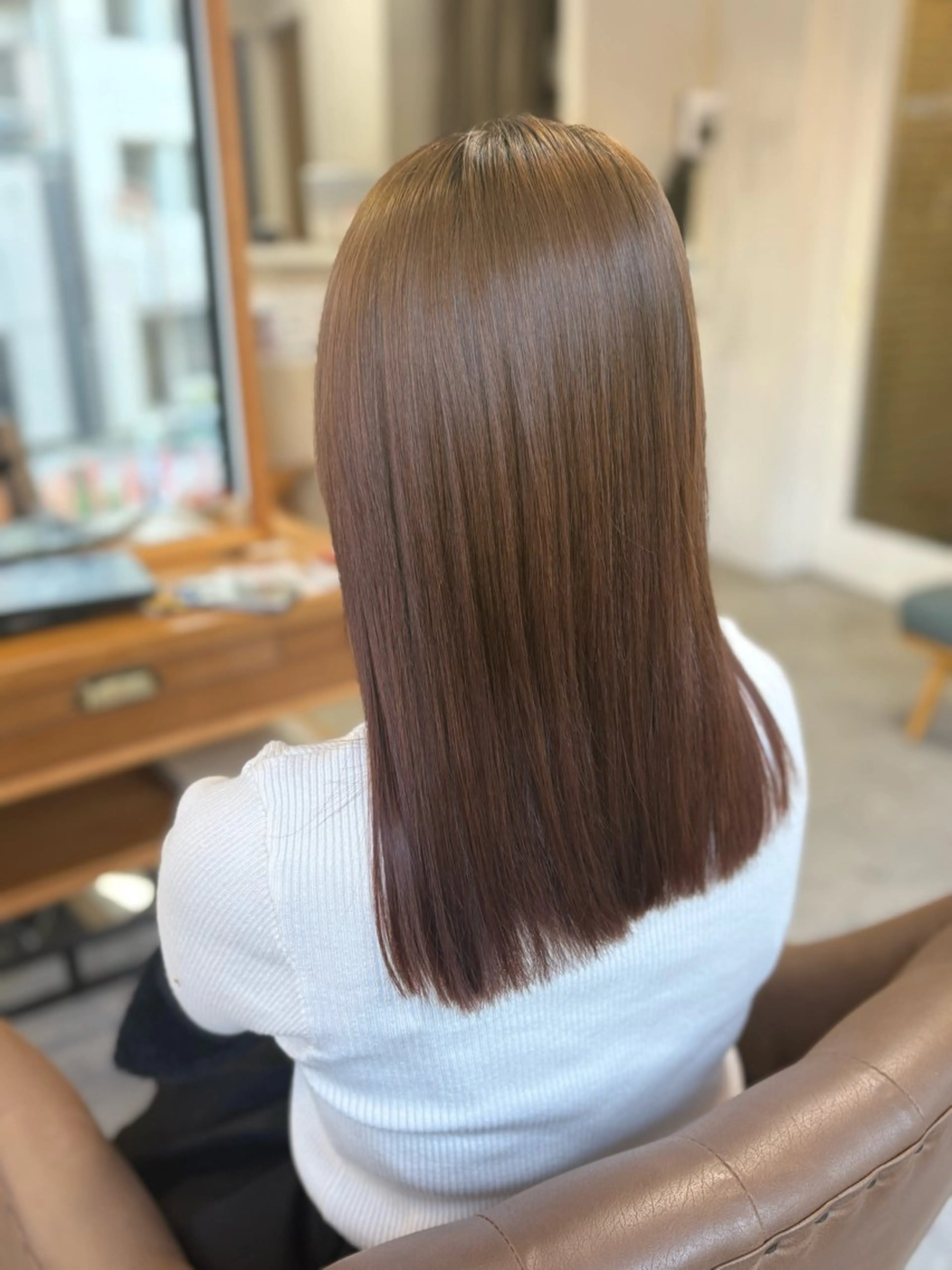 セミロング 宇田 真基のヘアスタイル