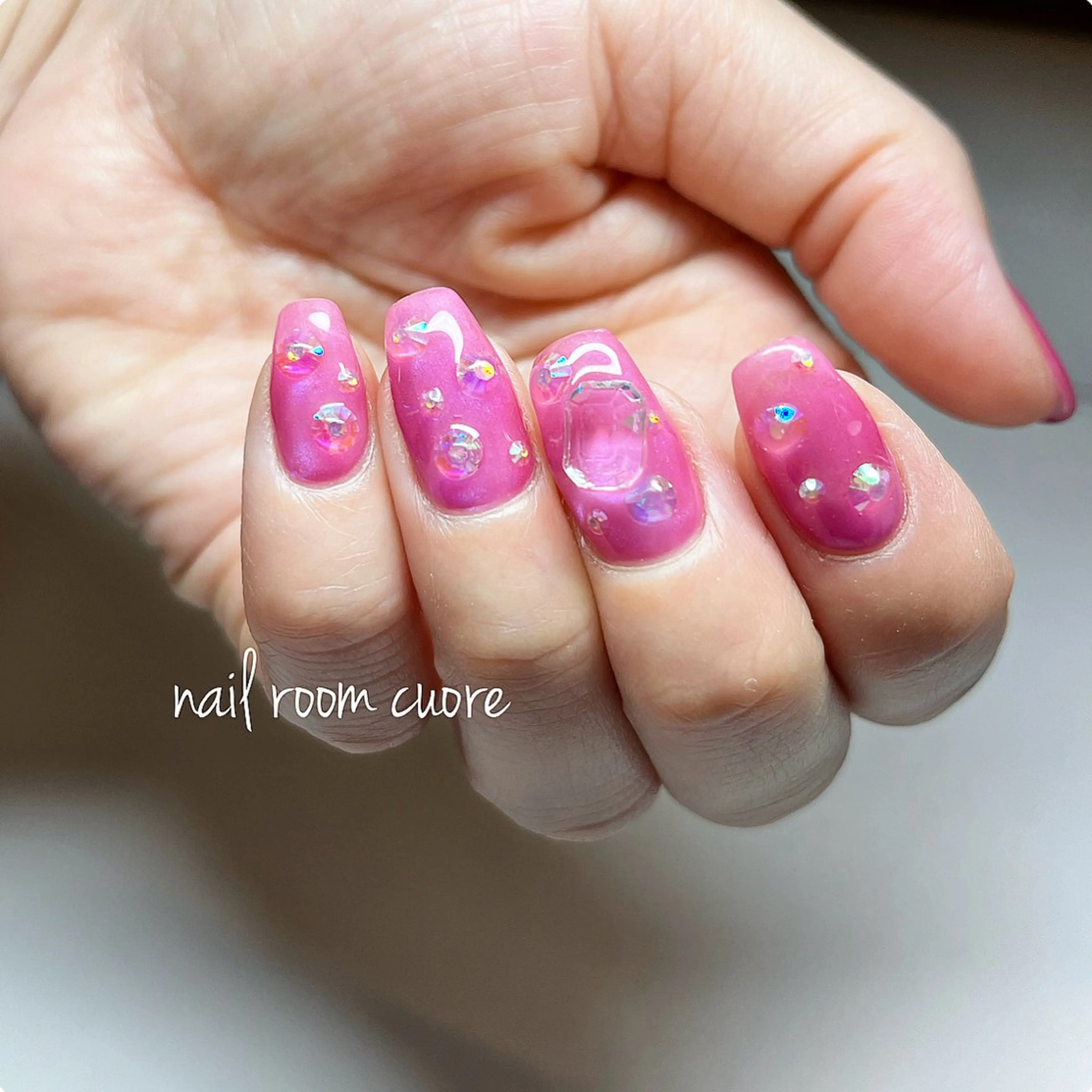 ネイル ストーンネイル nail room  cuore所属・松尾 典子のネイルデザイン
