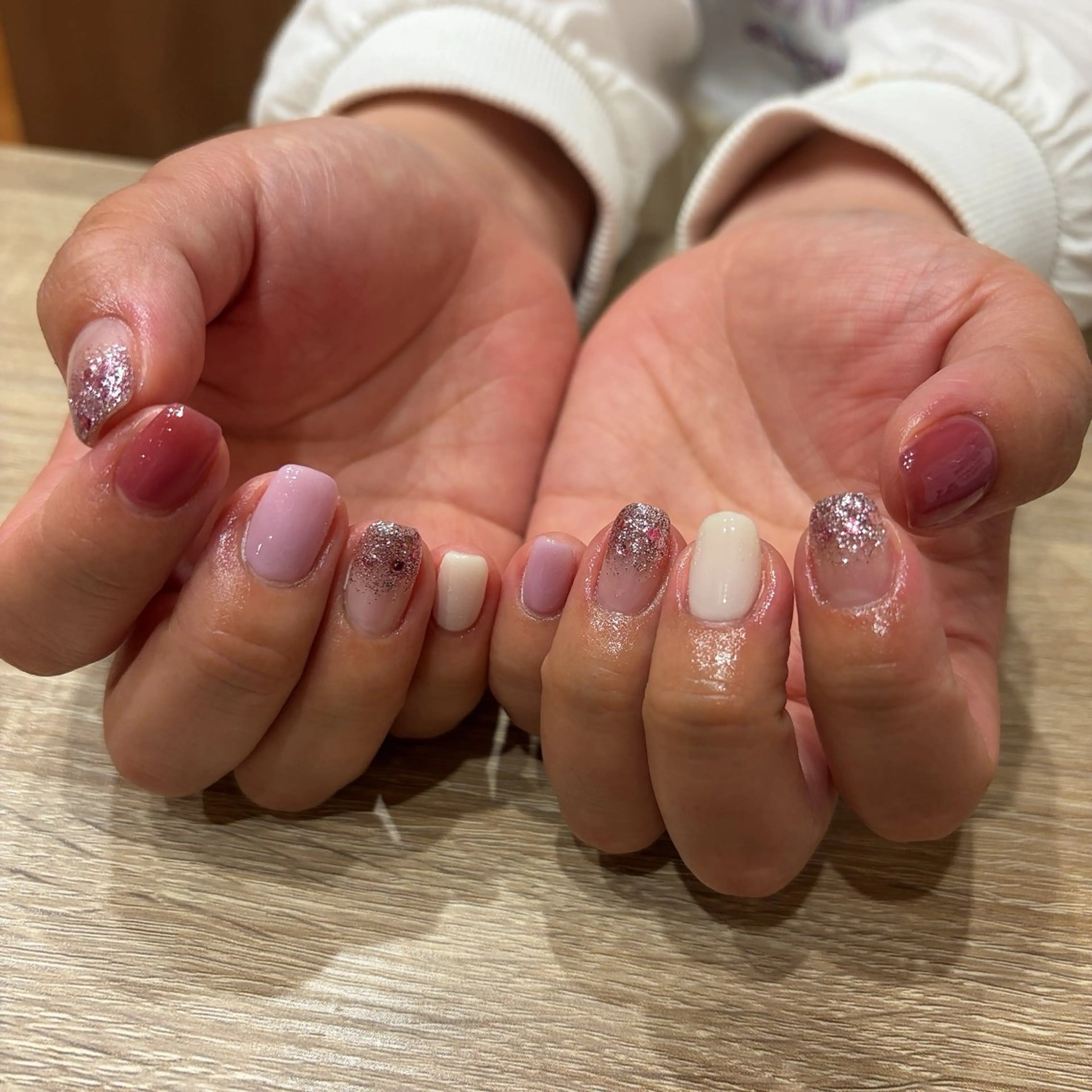ネイル ラメ(グリッター) 持ち込み liberté所属・liberté🫧 新小岩のネイルデザイン