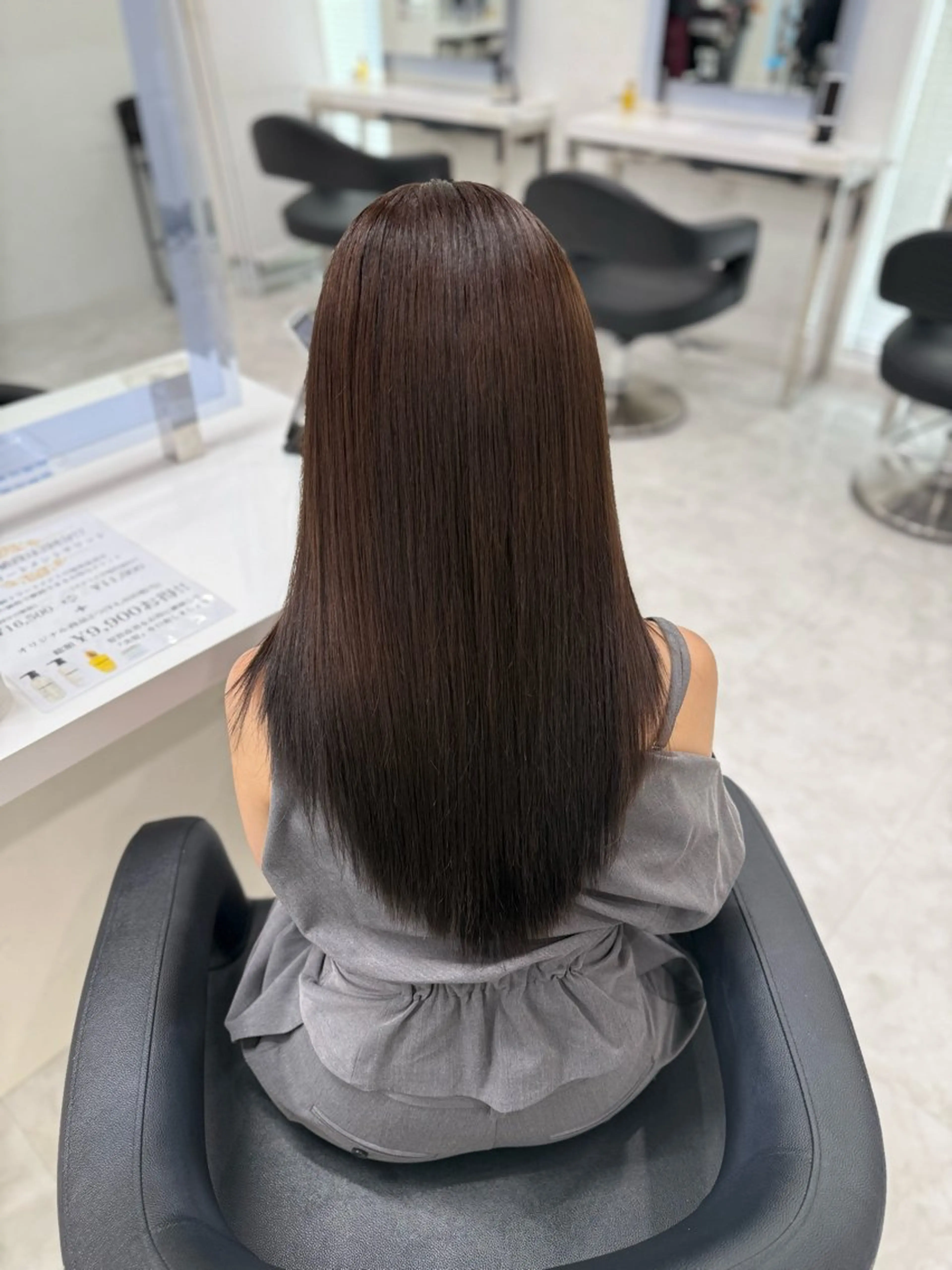 ロング カラー ヘアアレンジ 透明感ベージュ🪽 ブラウン🤎Rinのヘアスタイル