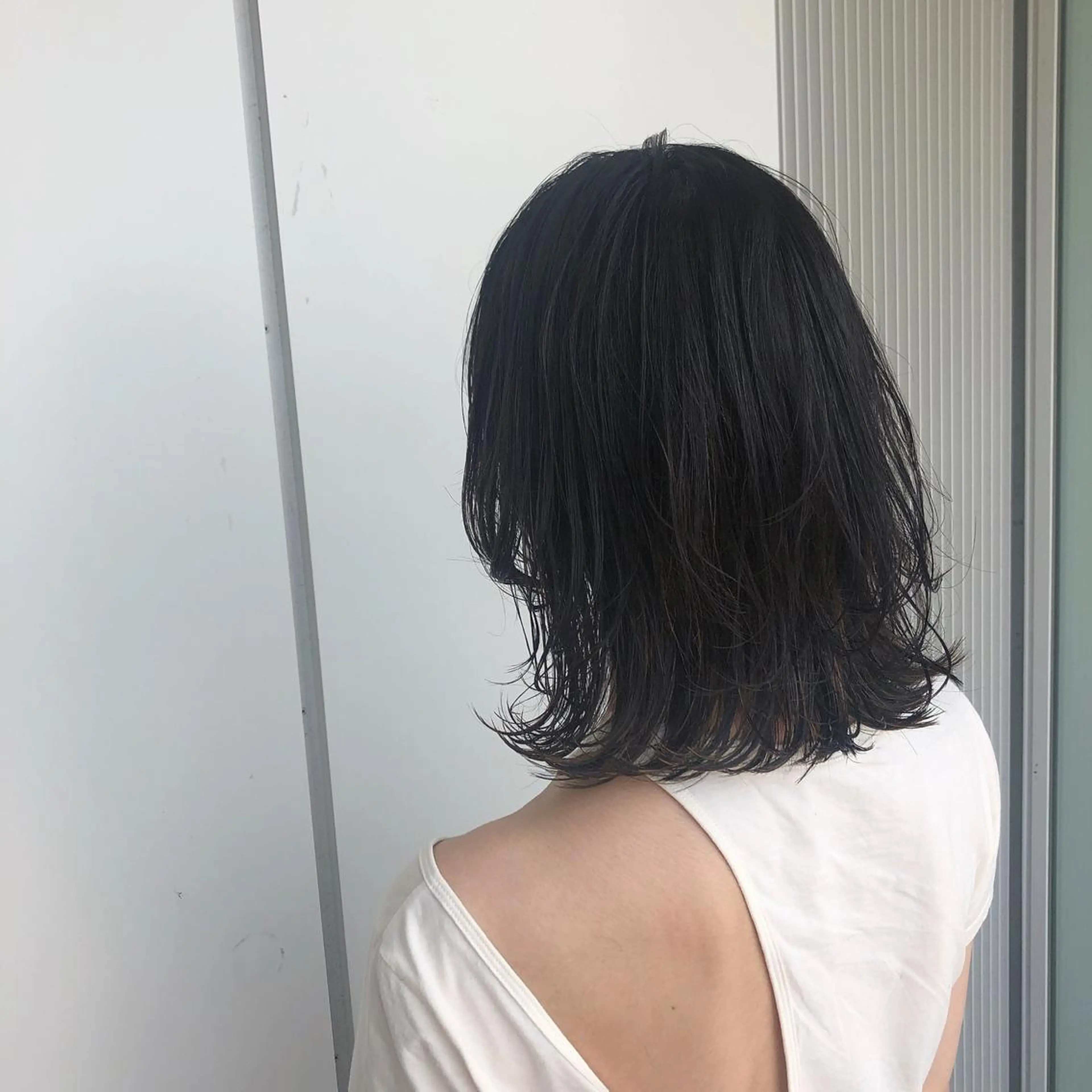 ミディアム レイヤーカット ウルフカット カット 誰よりも丁寧なカット 🍀小林輝のヘアスタイル