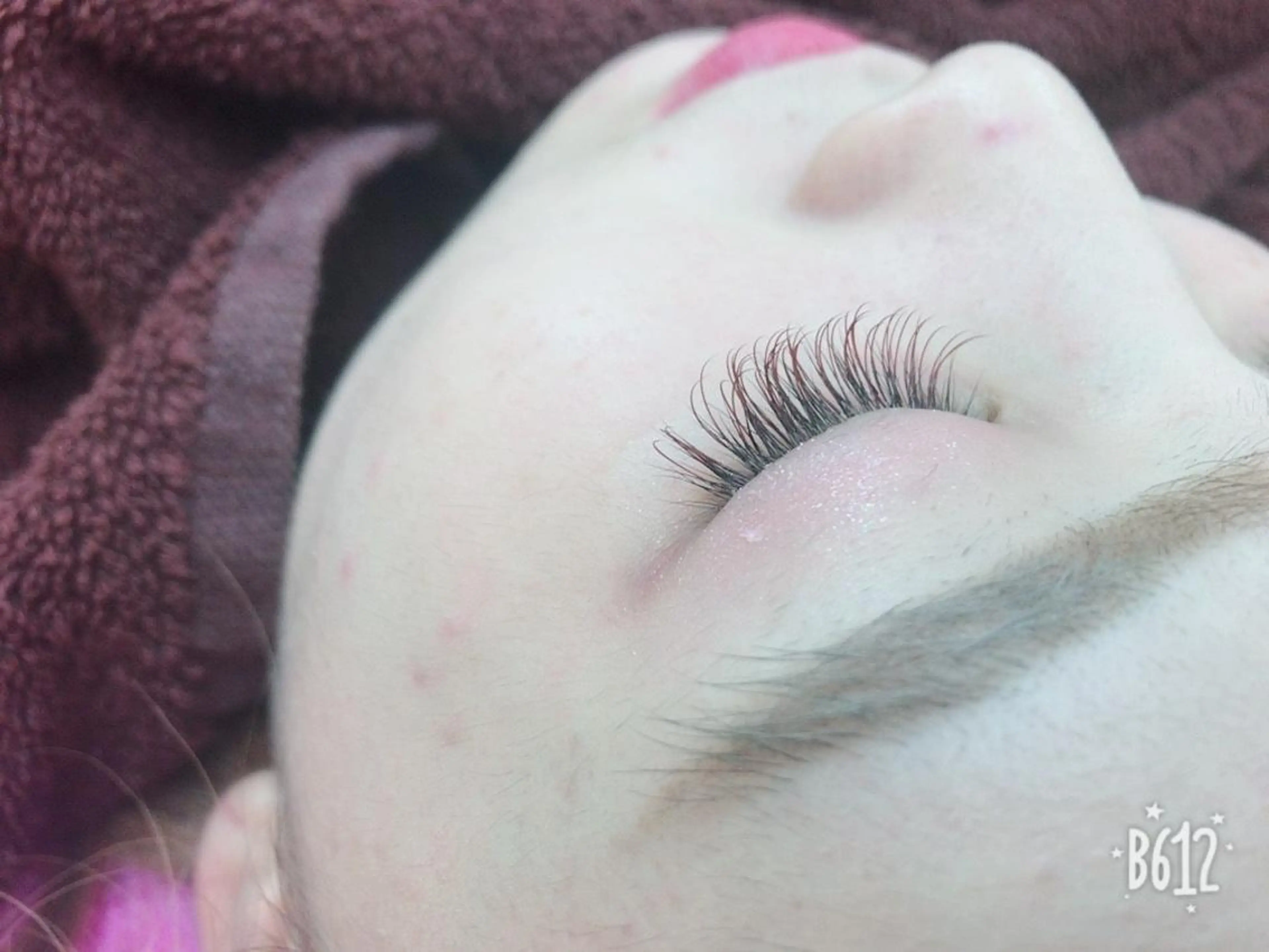 マツエク・マツパ 中野 里咲のヘアスタイル