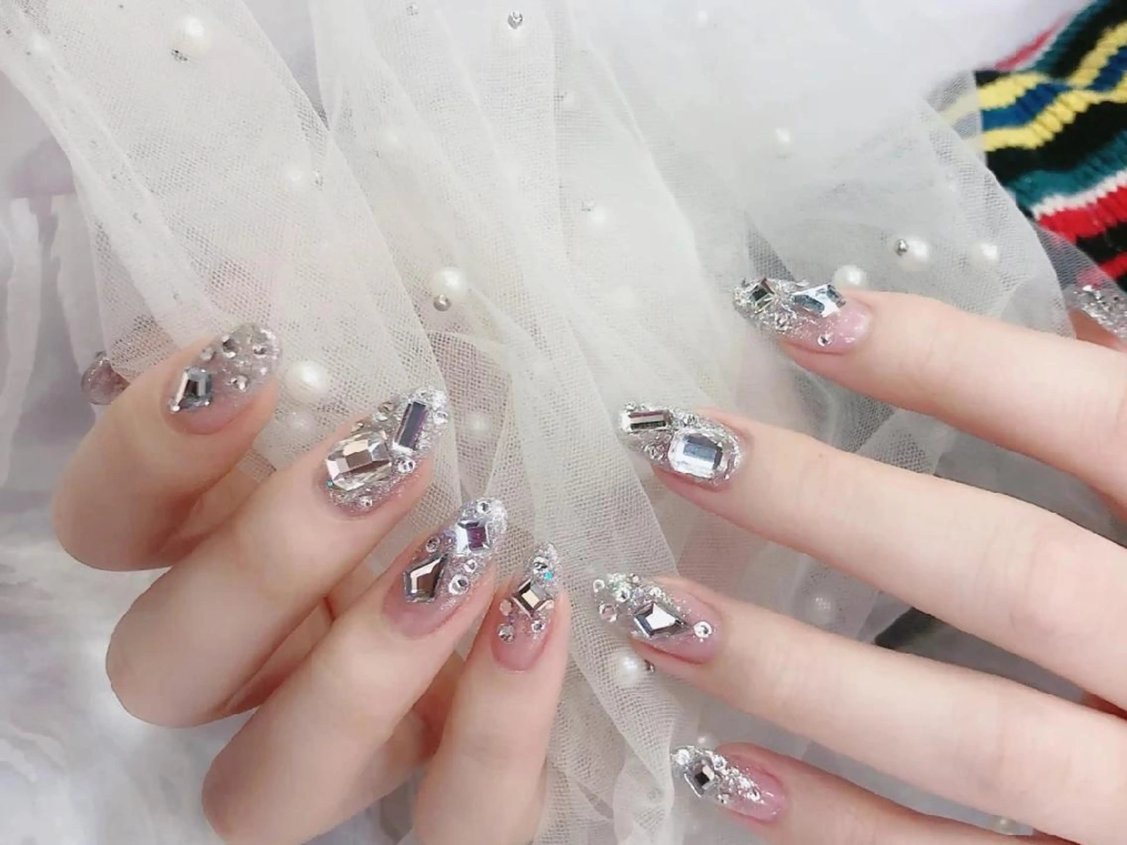 セミロング ネイル ネイリストゆか💅 長さだし、深爪矯正のネイルデザイン