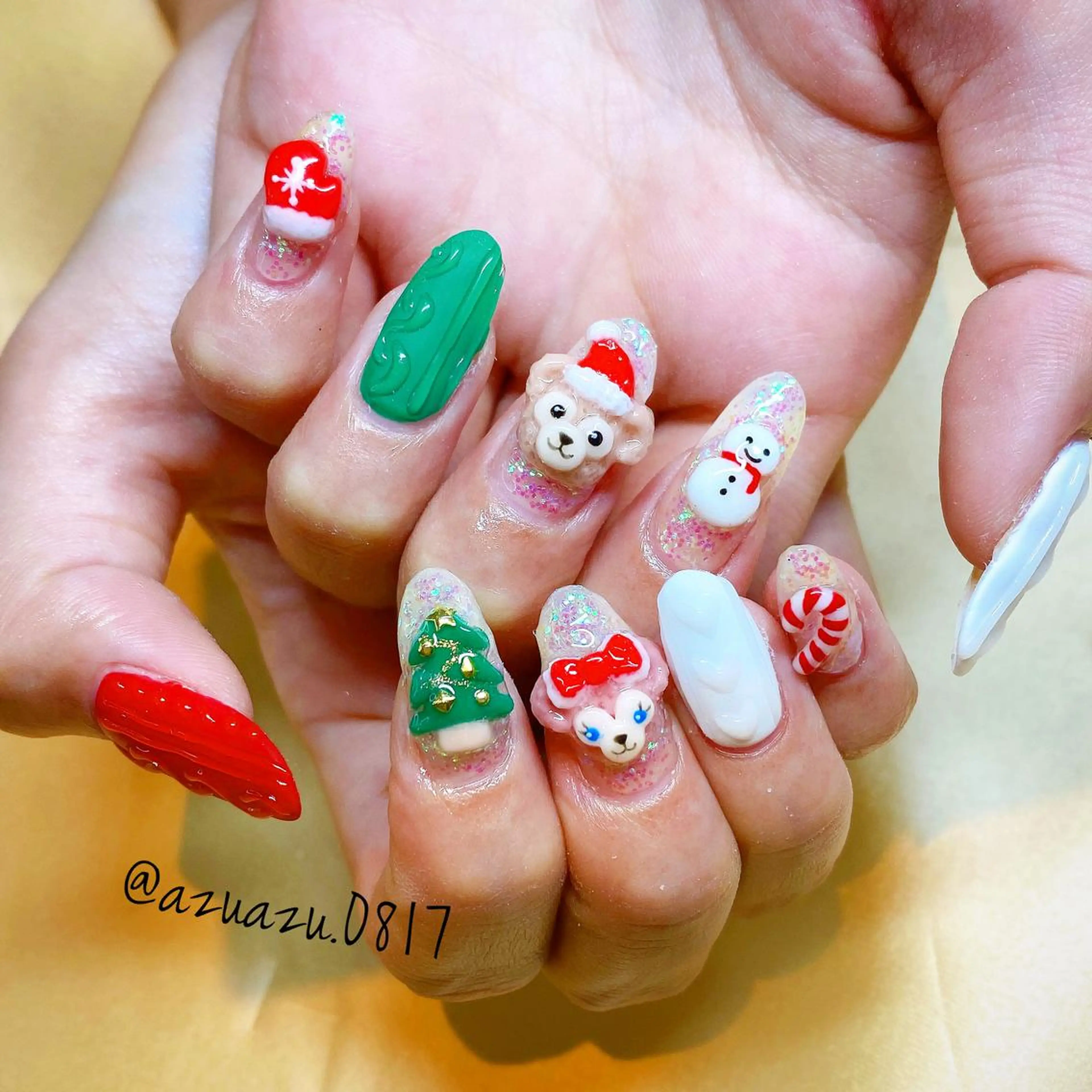 ネイル hair&nail ROOTS所属・ﾍｱﾒｲｸ&ﾈｲﾙ ♥️Azuのネイルデザイン