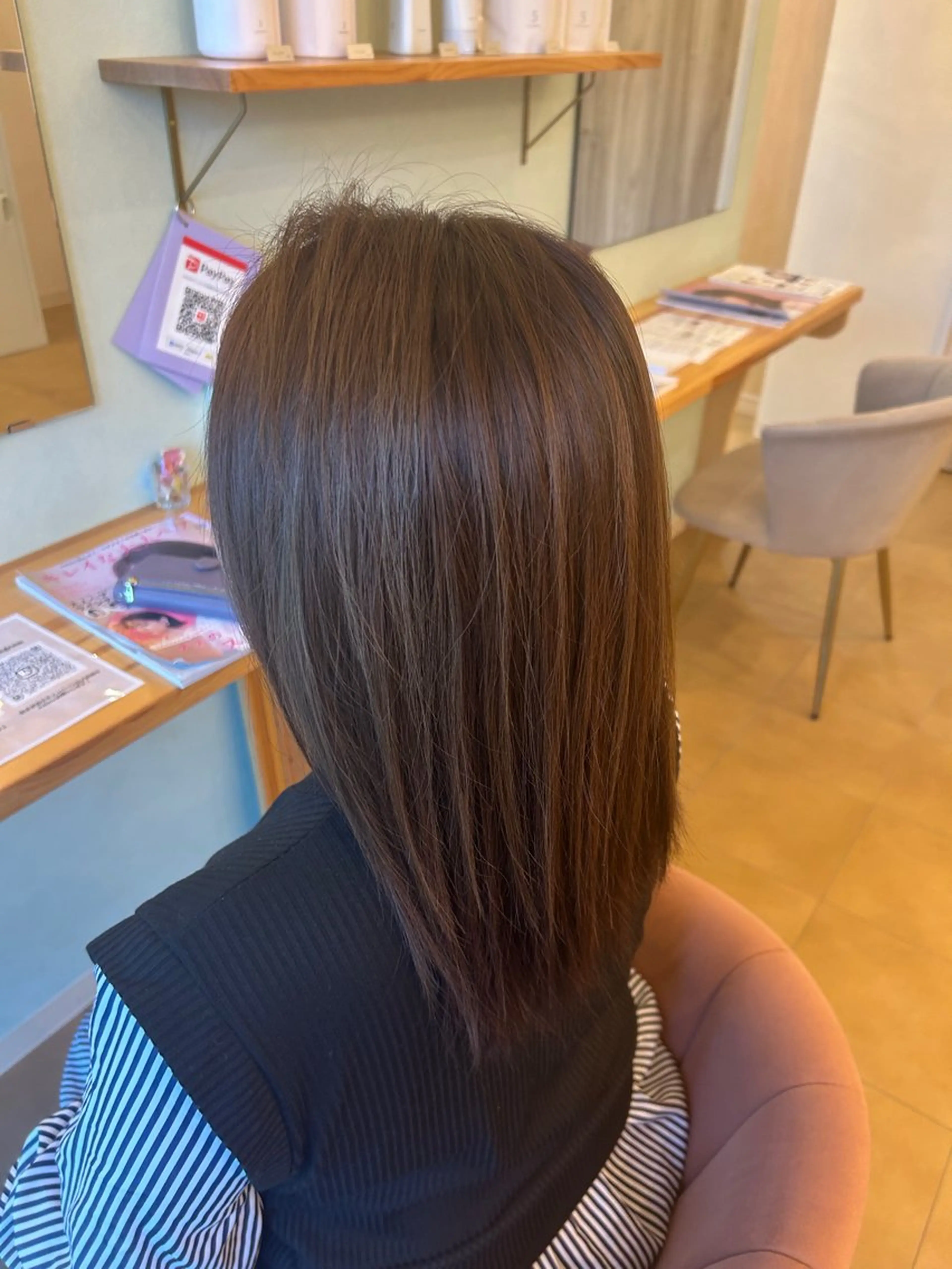 カラー ワンワールドパルク hanaのヘアスタイル