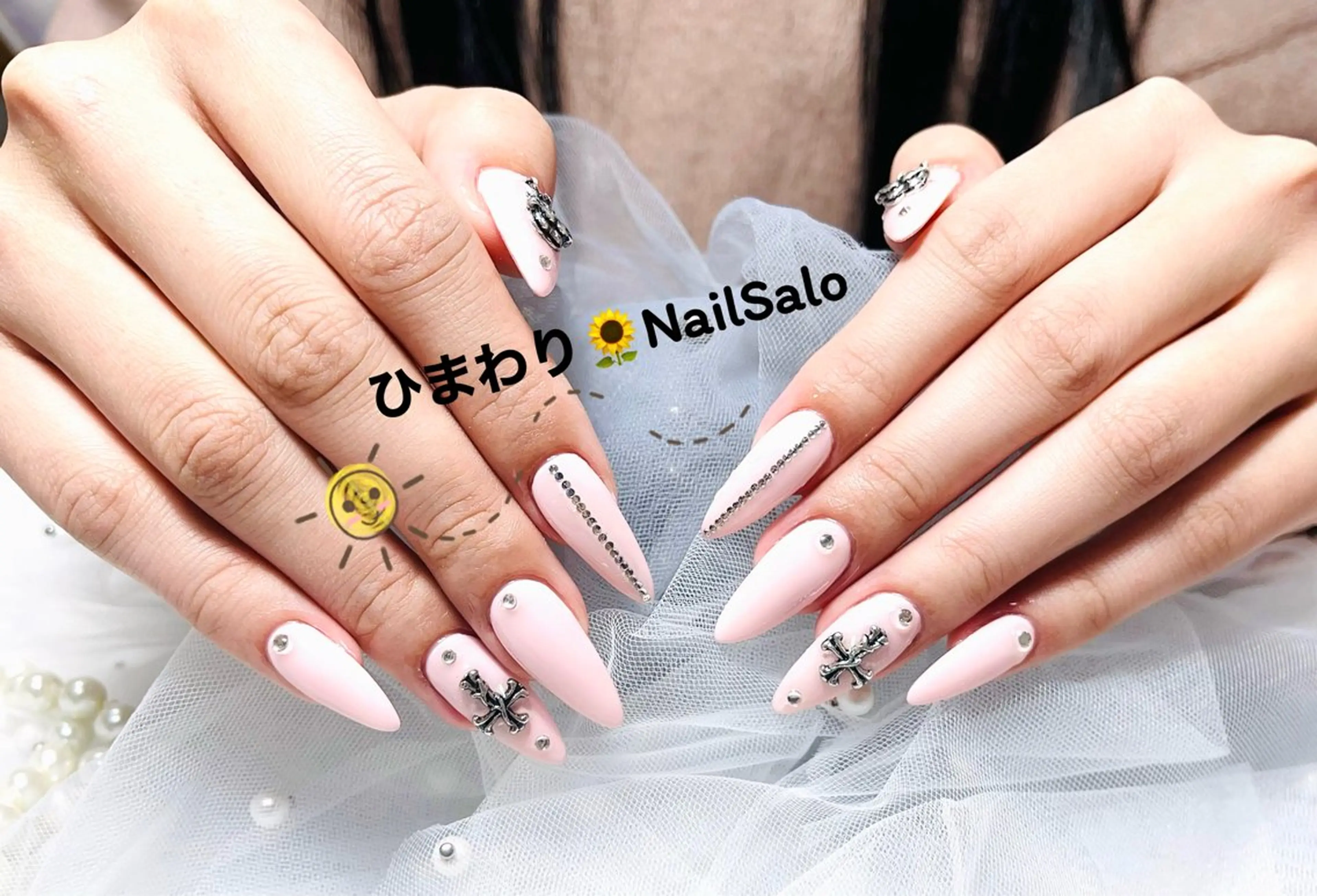 ネイル KiKO 🌻ひまわりサロンのネイルデザイン