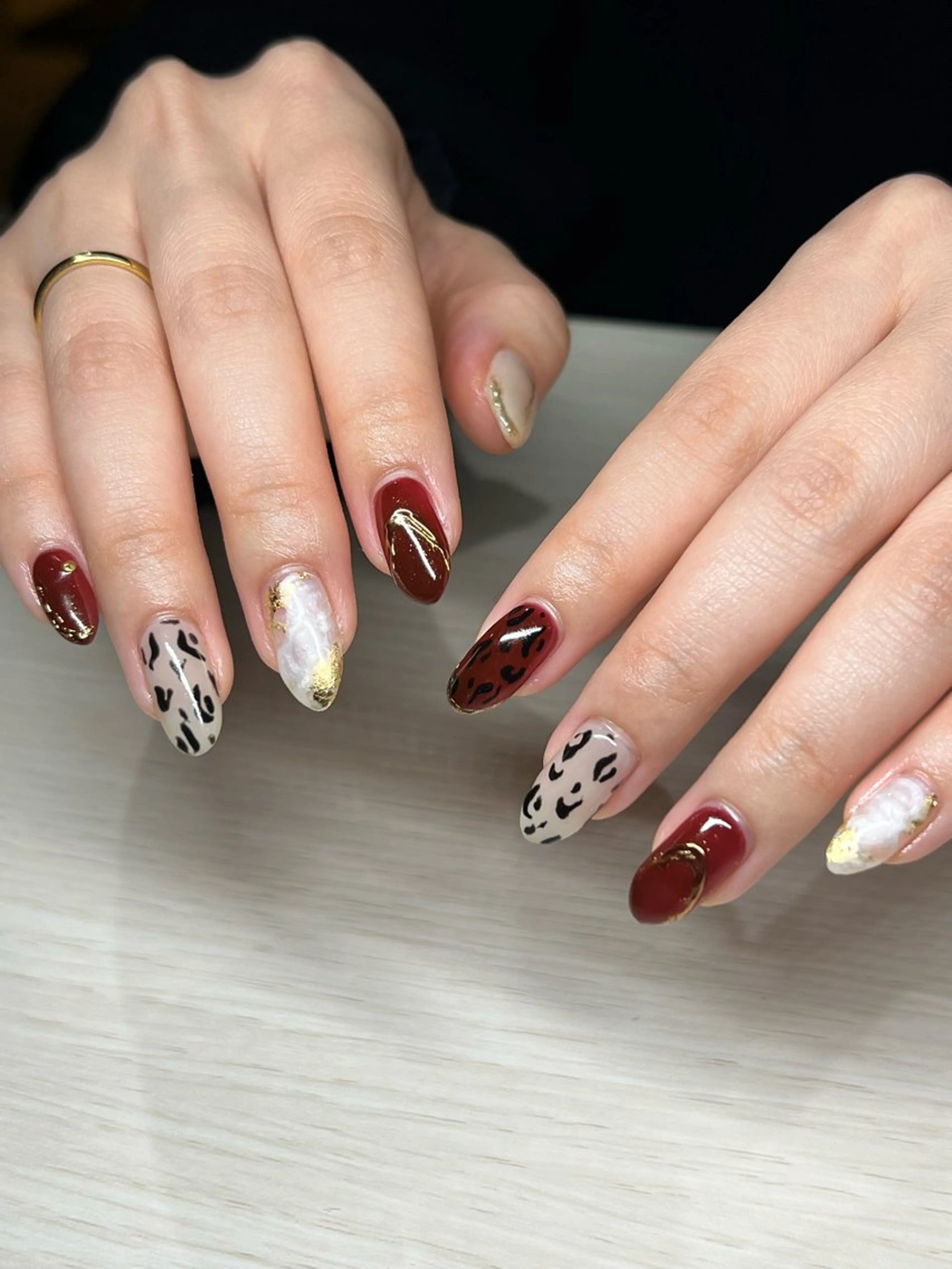 ネイル アニマル柄 板垣 愛理/airiのネイルデザイン