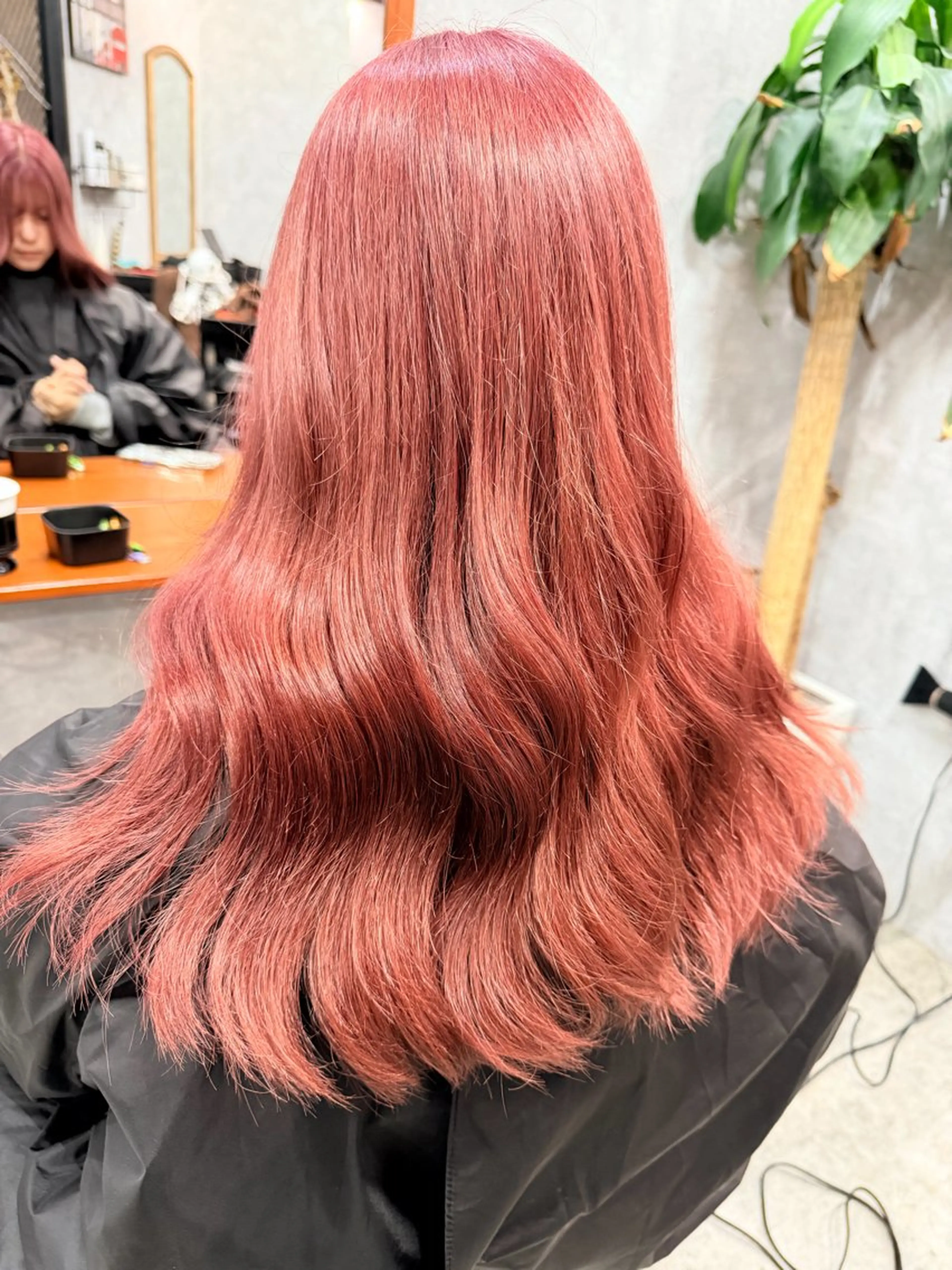 ロング カラー ピンクカラー C'LD Hair トモヤのヘアスタイル