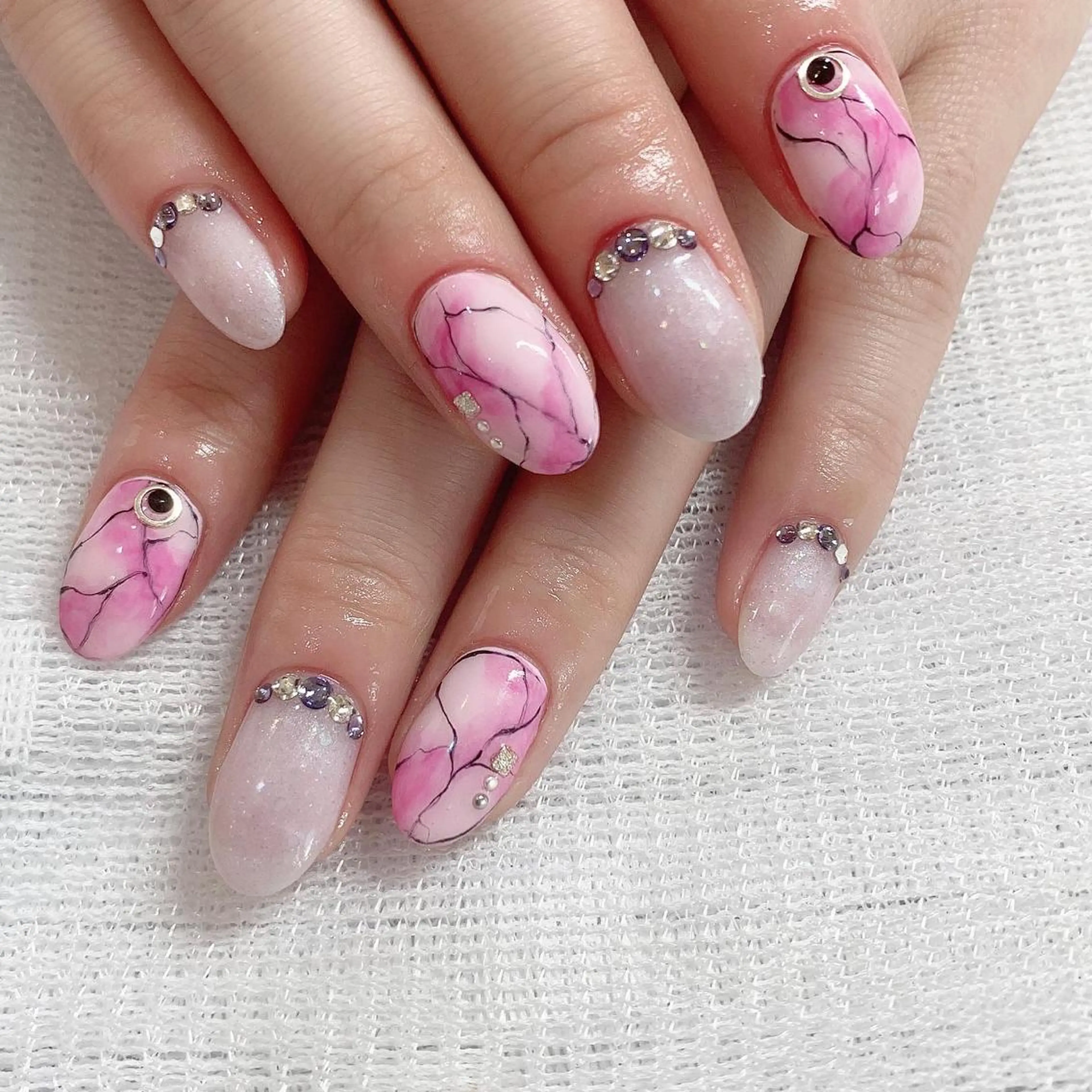 ネイル rokunana 佐野のネイルデザイン