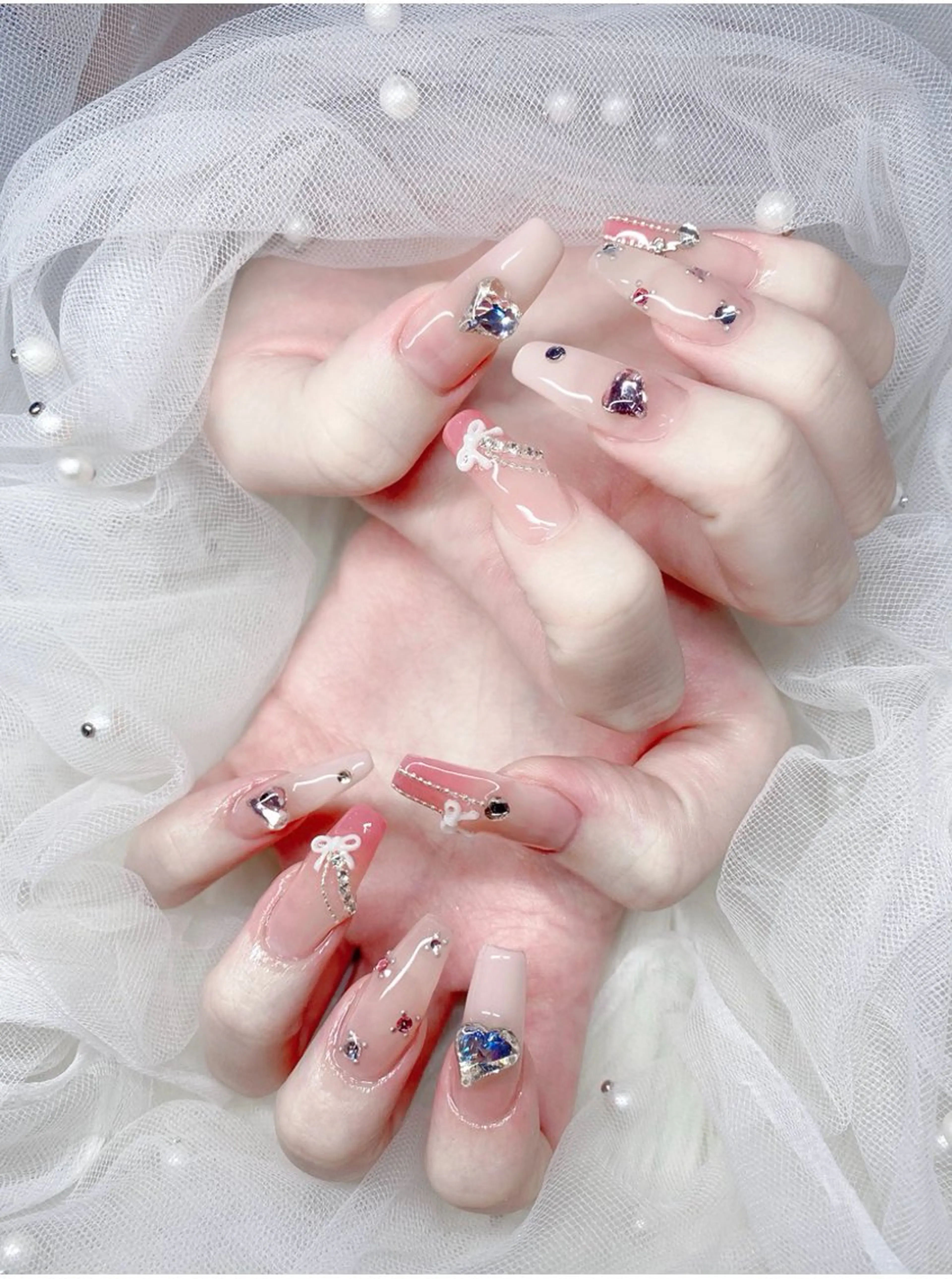 ネイル シンプルネイル ハンドネイル Yudia tamakiのネイルデザイン