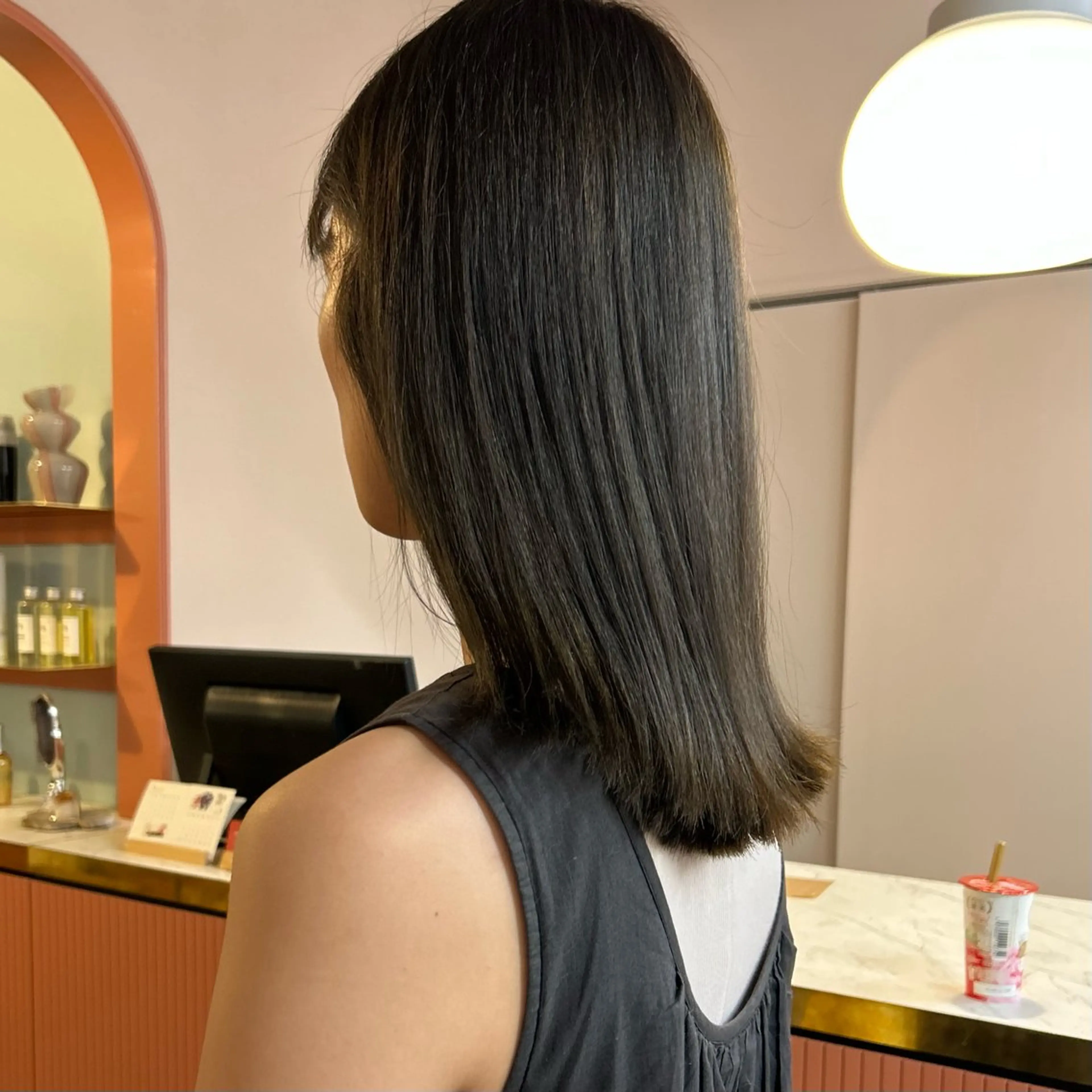 ミディアム カラー ヘアカラー MUKU 市川 莉花のヘアスタイル