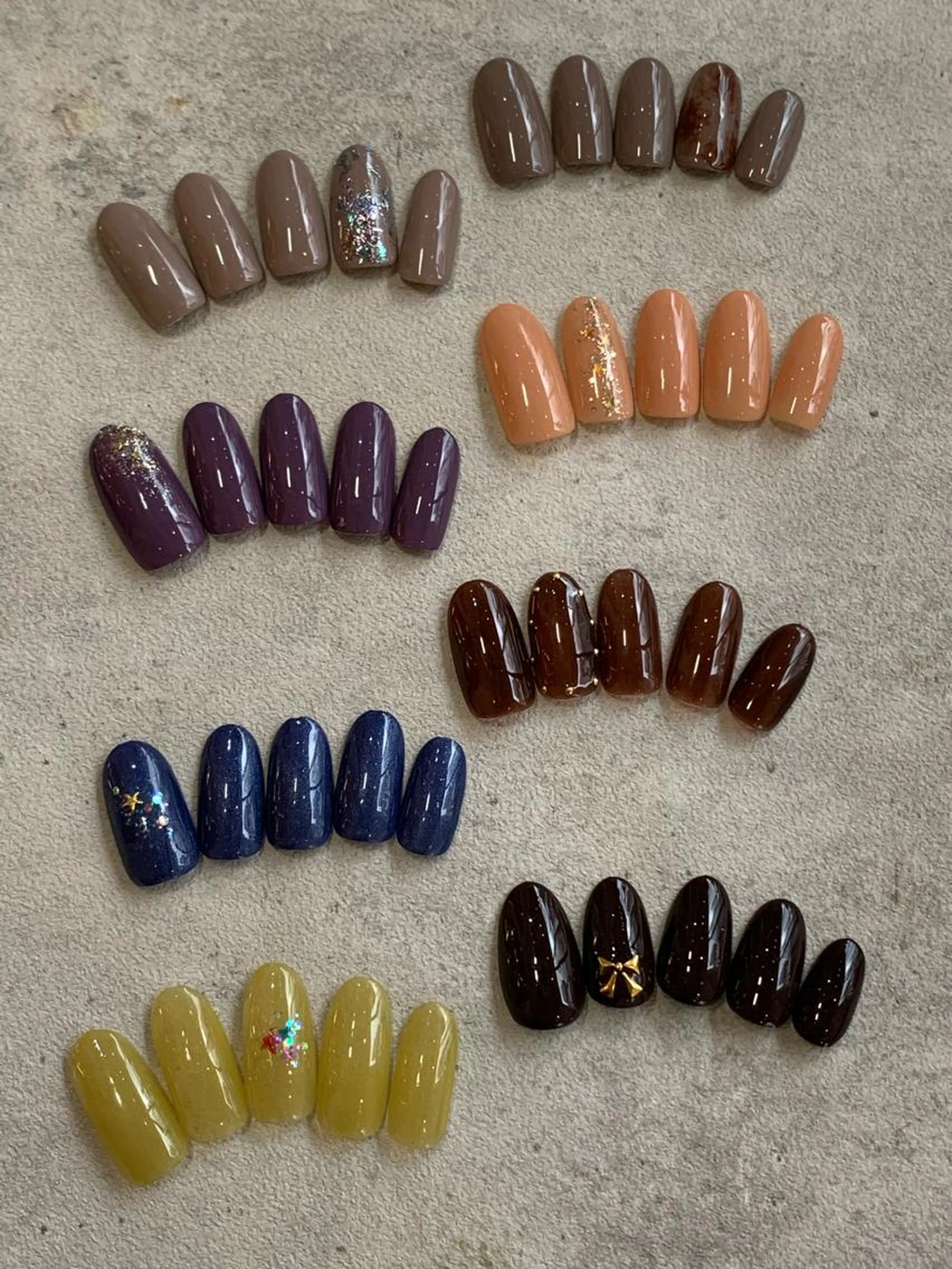 【ハンドジェル】ワンカラー＋ワンポイントアート（ソフトジェルオフ&ウォーターケア、パラ込み♪）¥6.050→¥4.950の写真