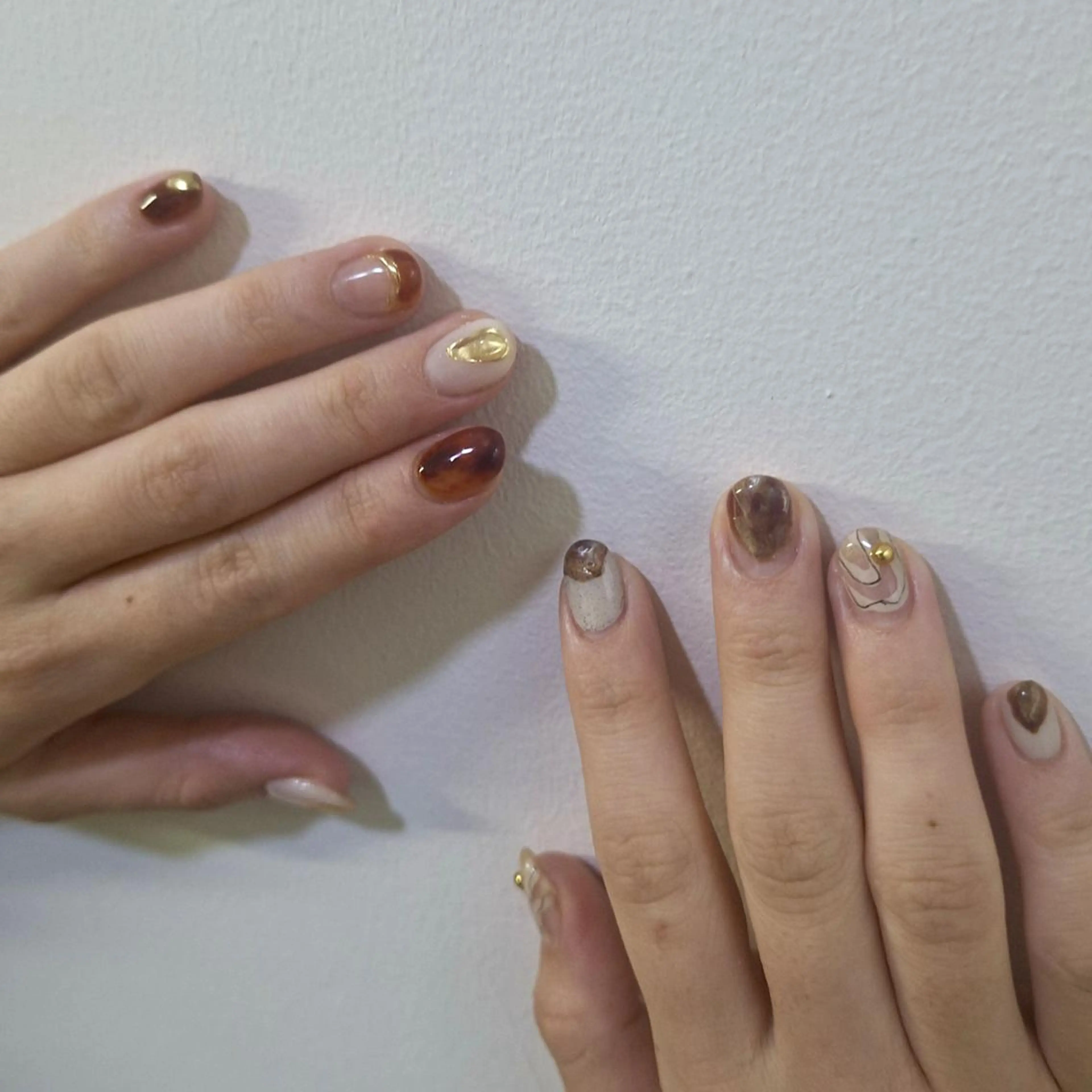 ネイル ジェルネイル 韓国ネイル ニュアンスネイル ワンホンネイル nailstudio eviz新宿店のネイルデザイン