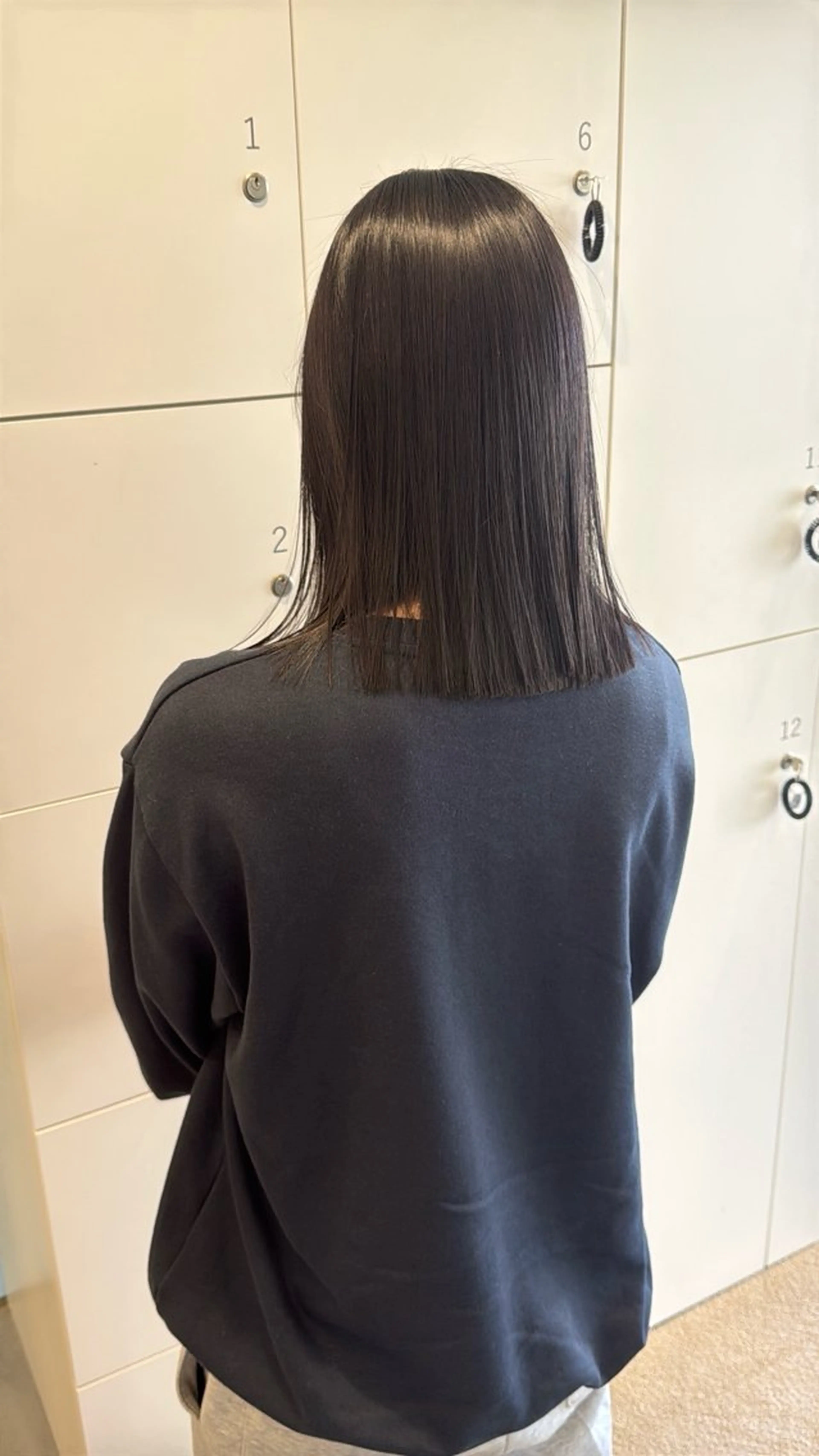 セミロング カット トリートメント ️🫧透明感カラー& 髪質改善🎀いさきのヘアスタイル