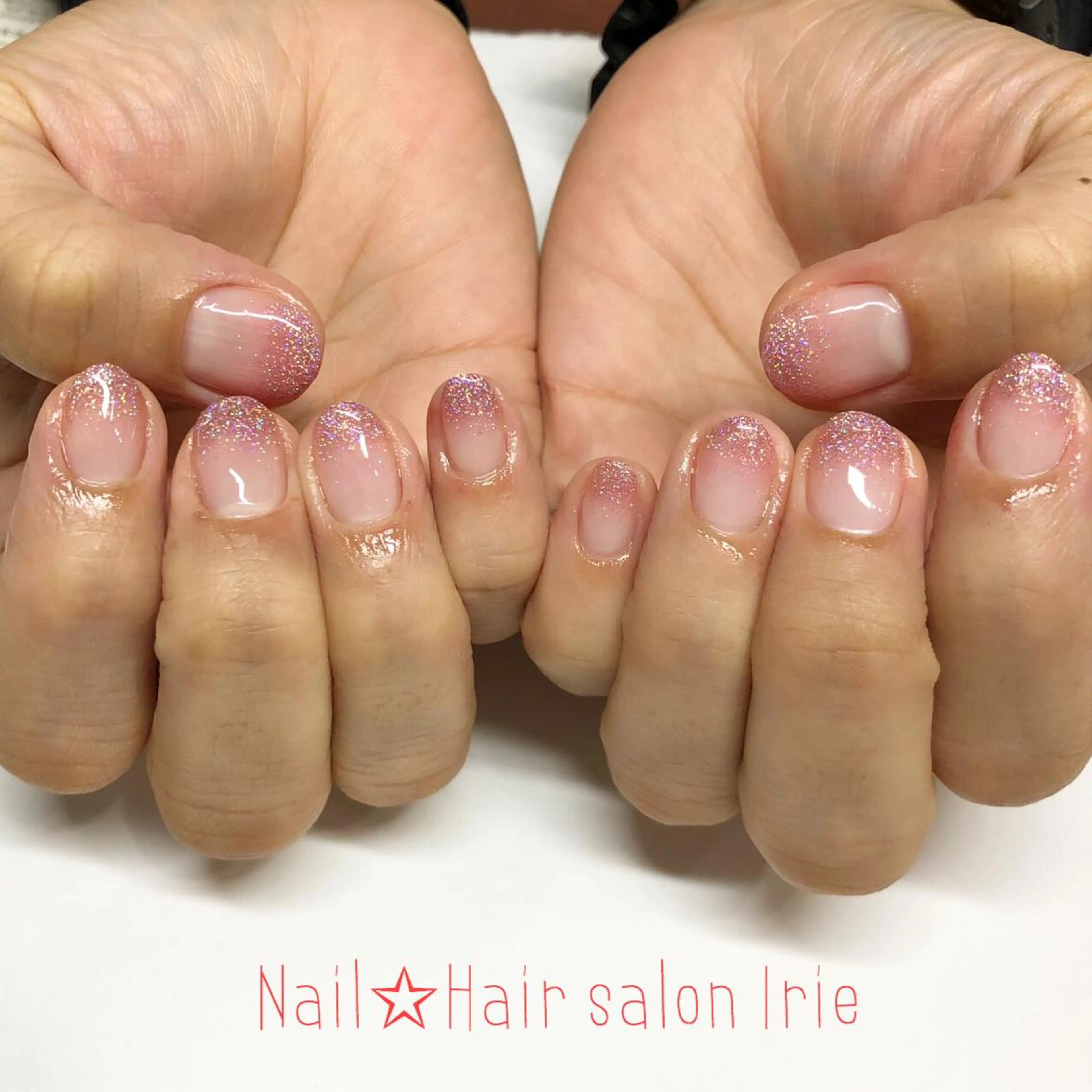 ネイル ハンドネイル ハンドケア Hair salon Irie所属・與儀 知佳のネイルデザイン
