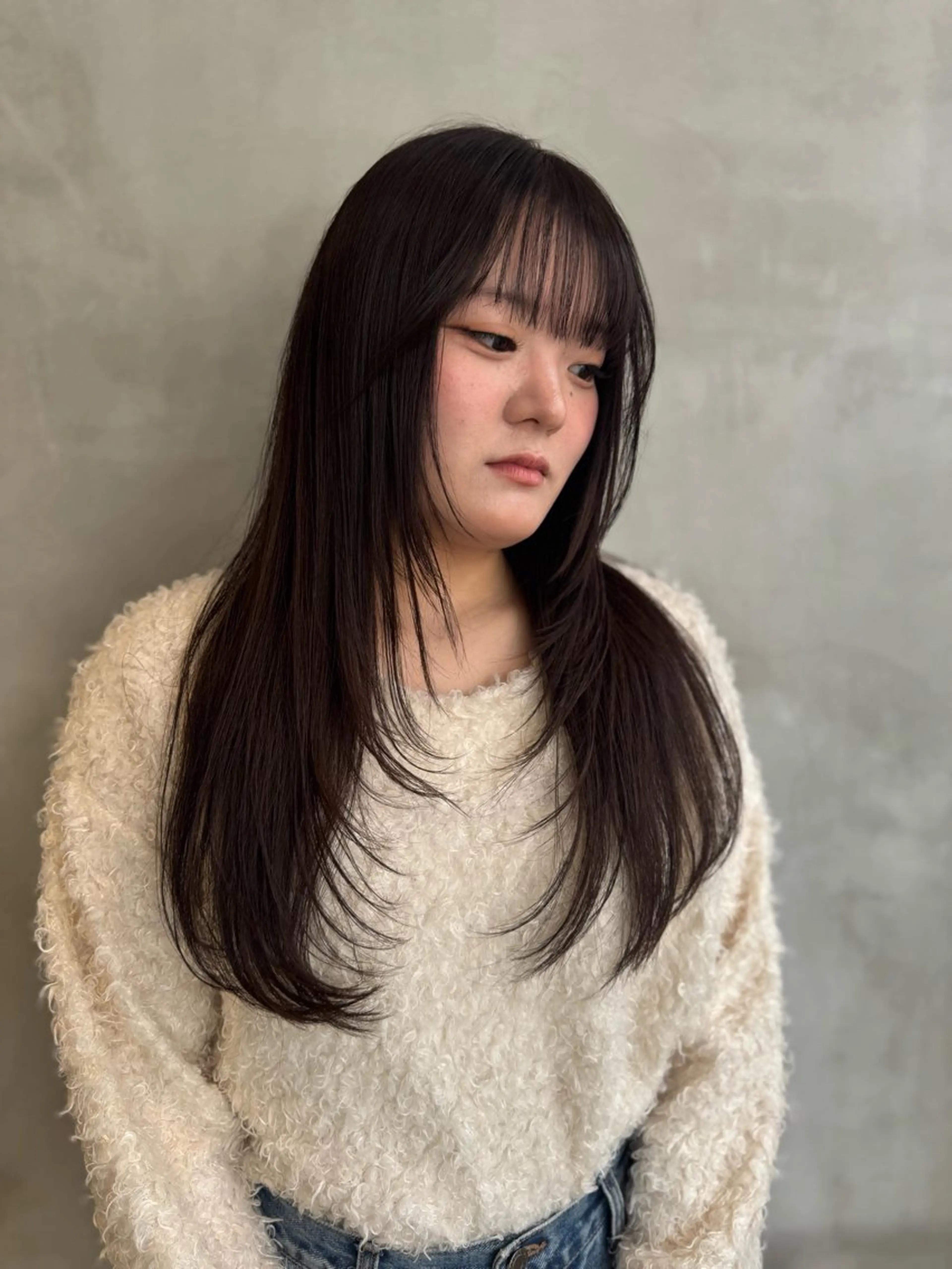 ロング 柳川 ことねのヘアスタイル